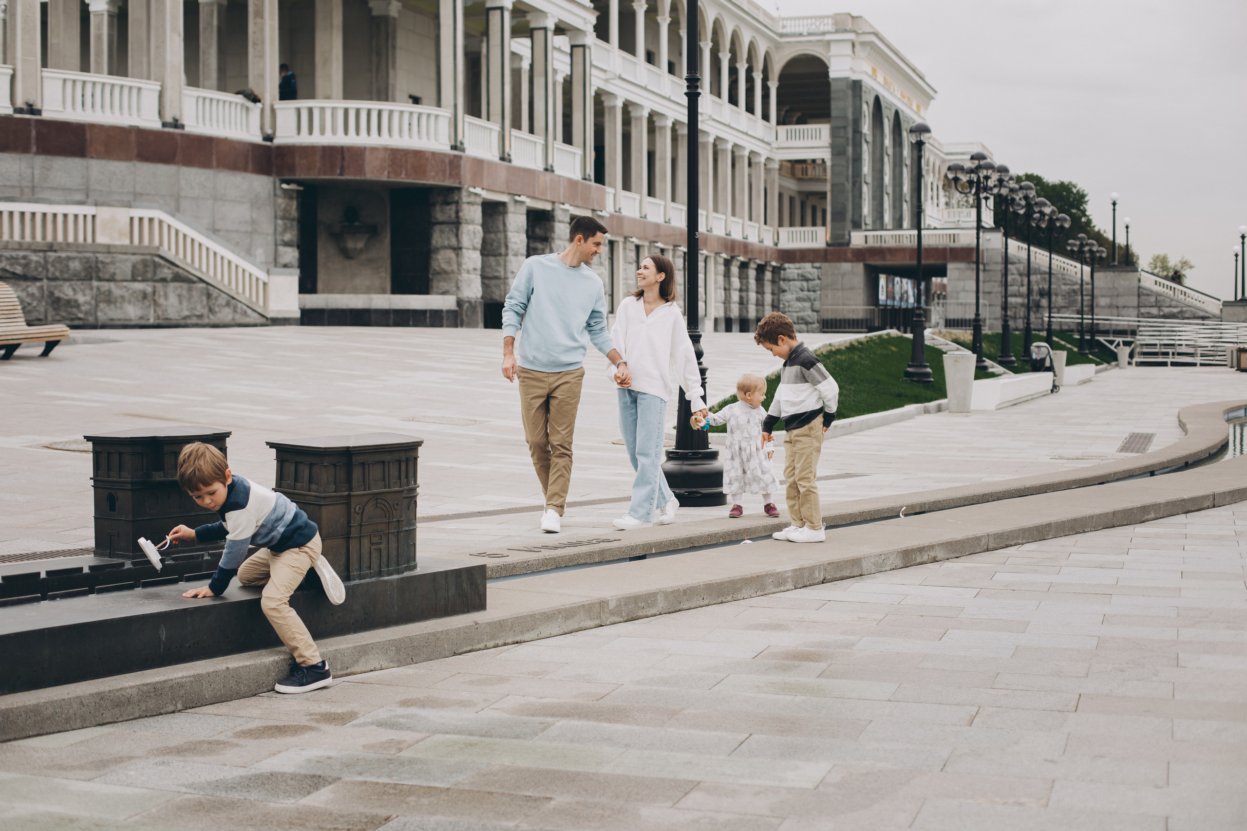 Семейные истории прогулки. Семейный фотограф в Москве Татьяна Головина