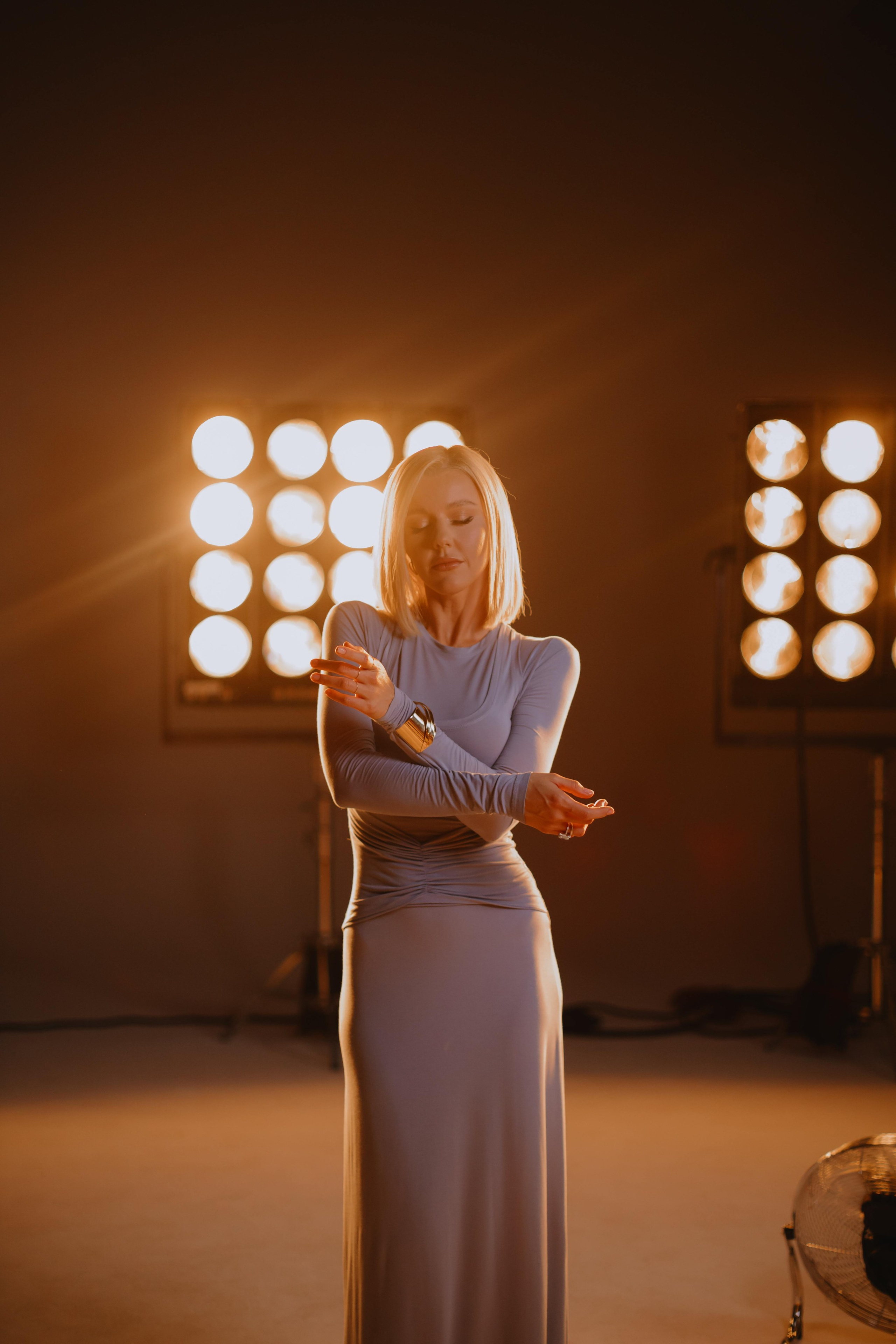 Съемка клипа Юлианны Карауловой и Бьянки. Фотограф в Москве и Санкт-Петербурге Дарина