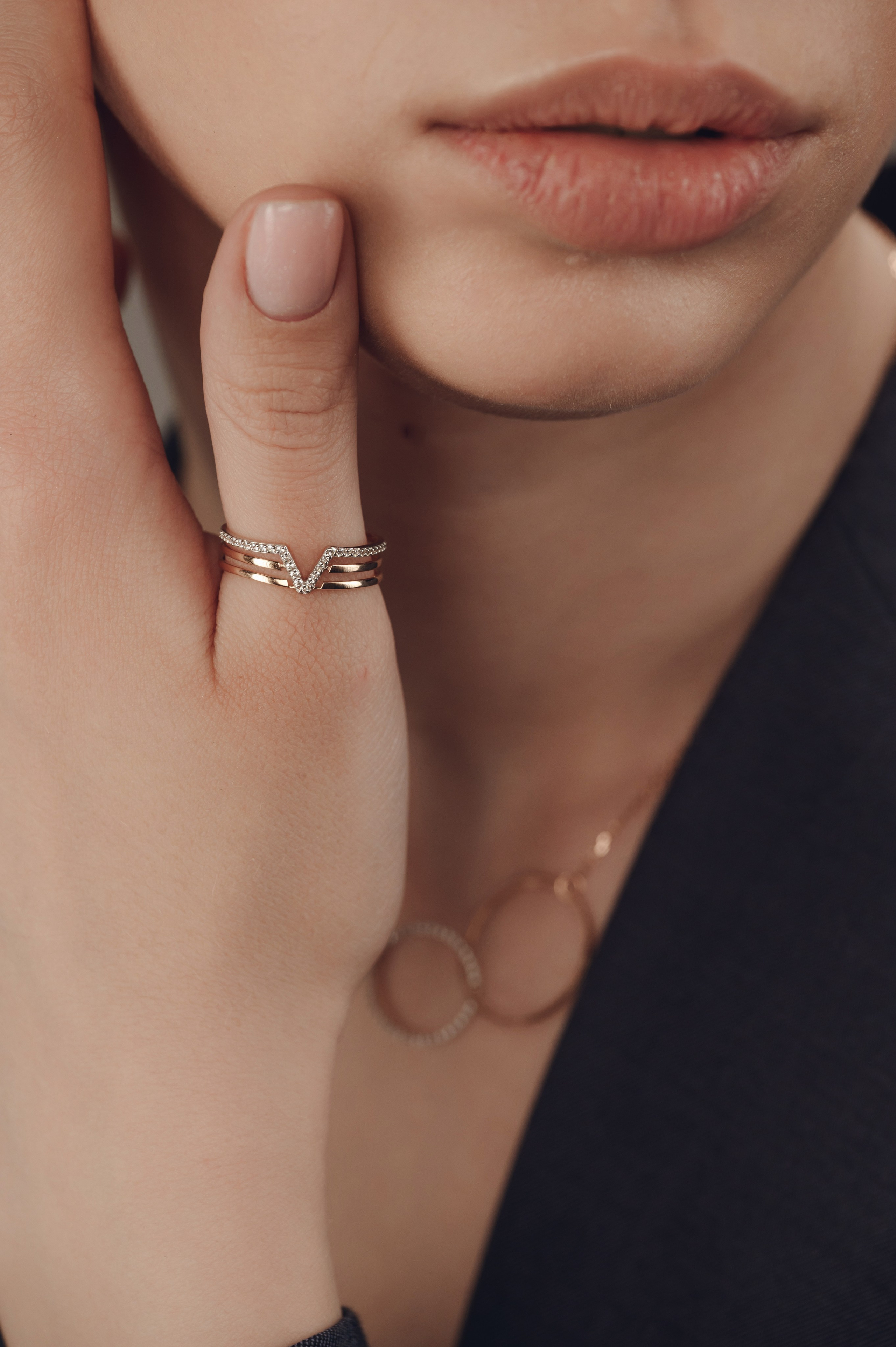 585 Золотой Евразия