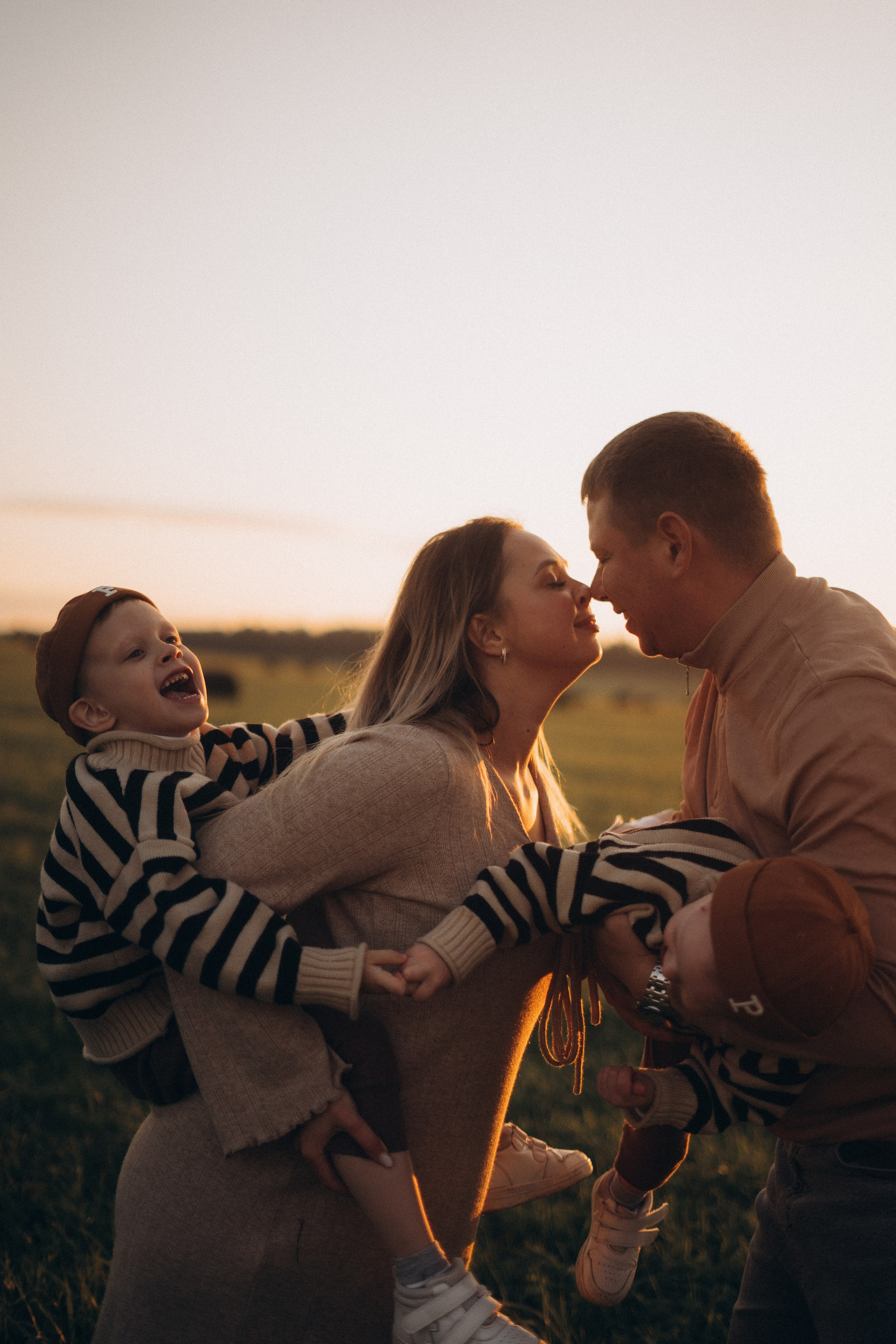 Вероника, Денис, Мирон и Марк. Главная