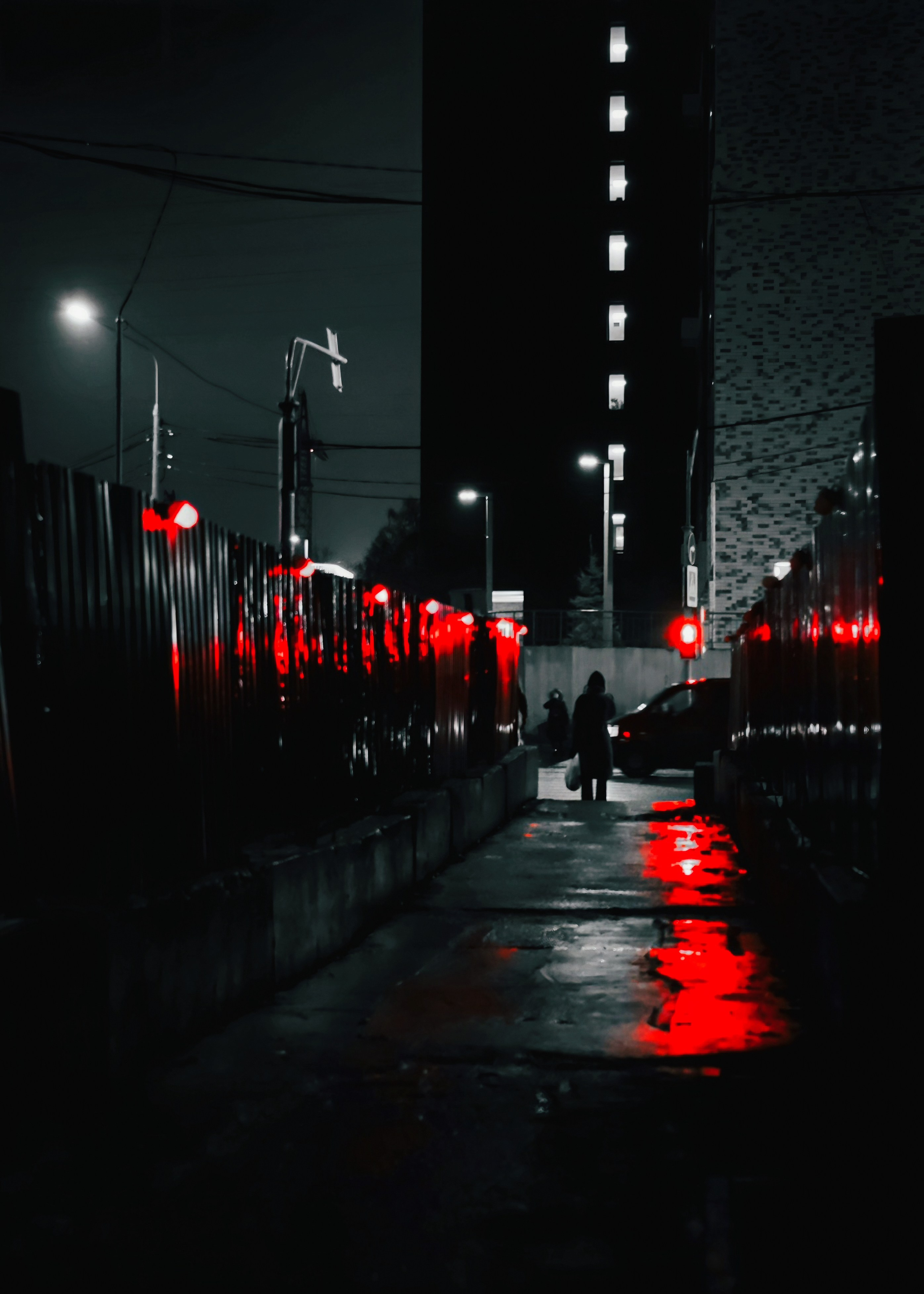 Селективный красный. Фотограф в Москве, фотожурналист Александр Малахов