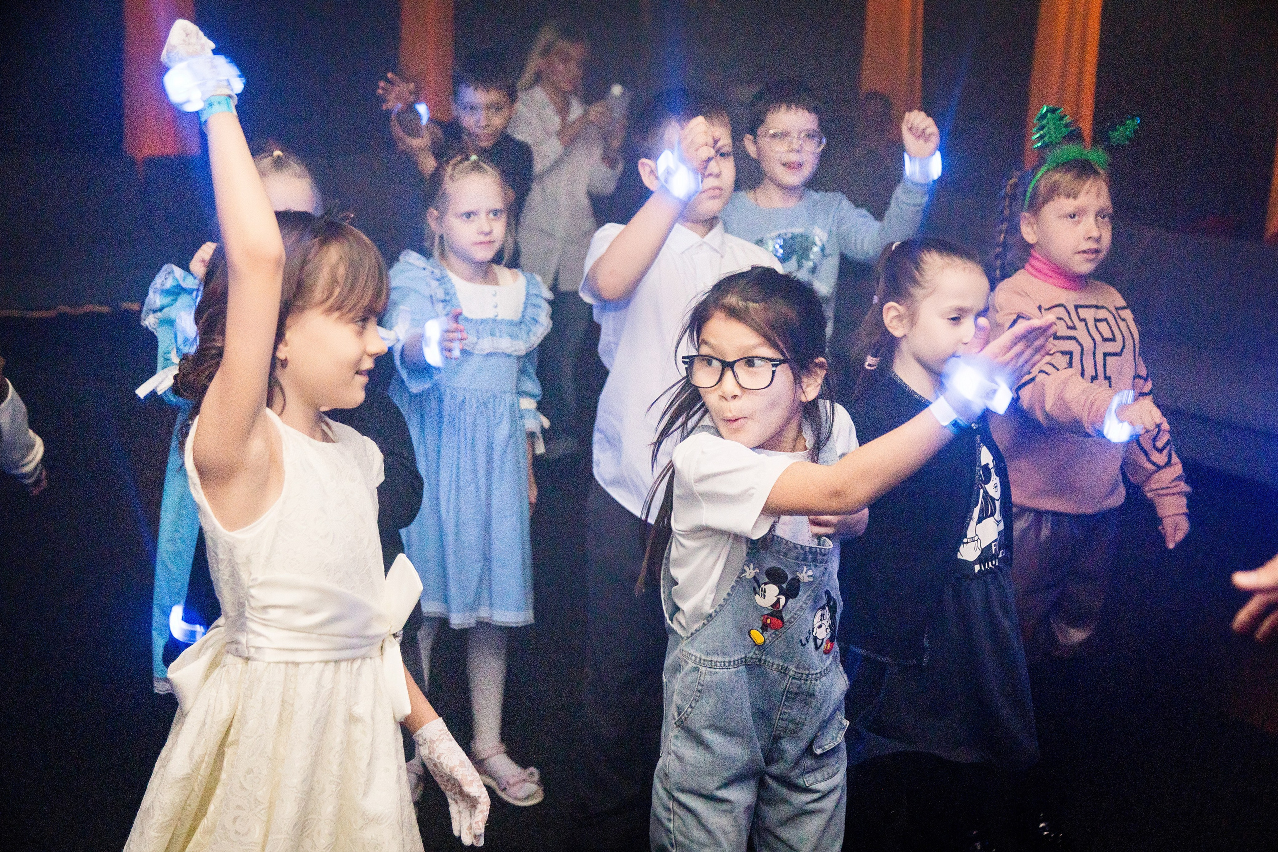 Новогодние утренники. Детский фотограф видеограф в Хабаровске Михаил Орлов