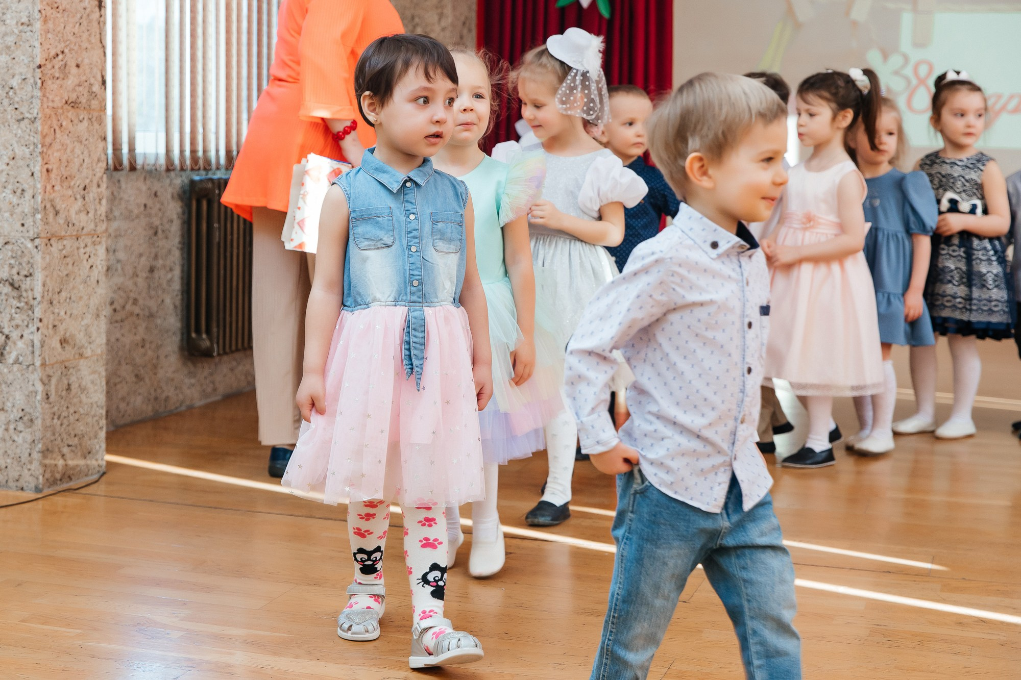Детский сад № 93 — Утренник (07.03.2023). Свадебный и семейный фотограф Крамар Наталья