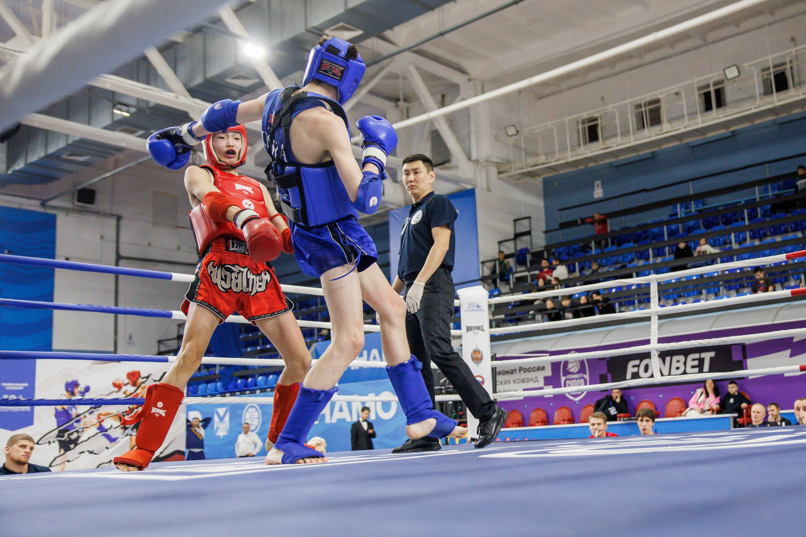 Чемпионат ДВФО по муайтай 2024. Репортажный и портретный фотограф во Владивостоке Шегай Андрей