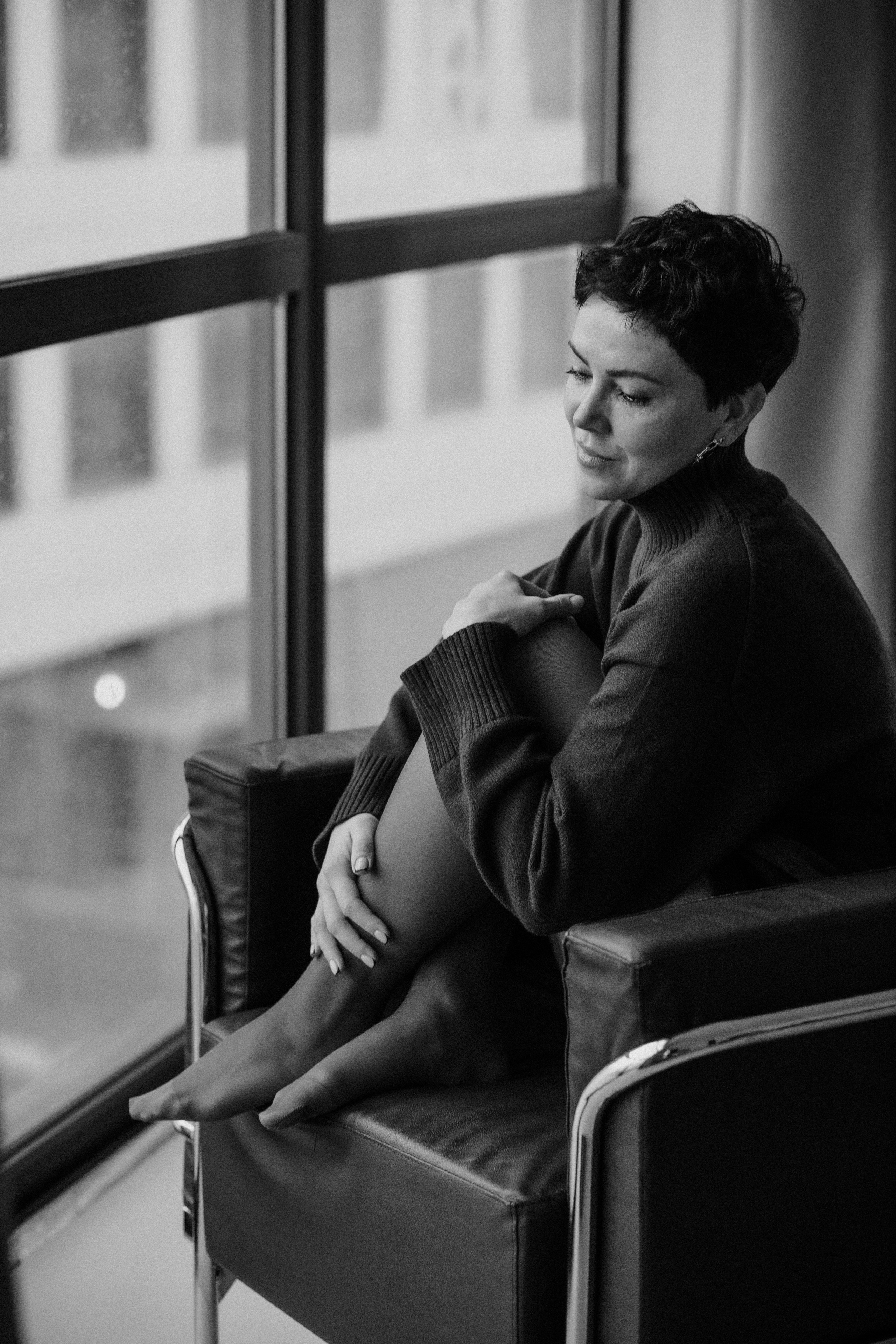 Студийные съемки в ч/б. Женский фотограф в Москве Рина Леонтьева