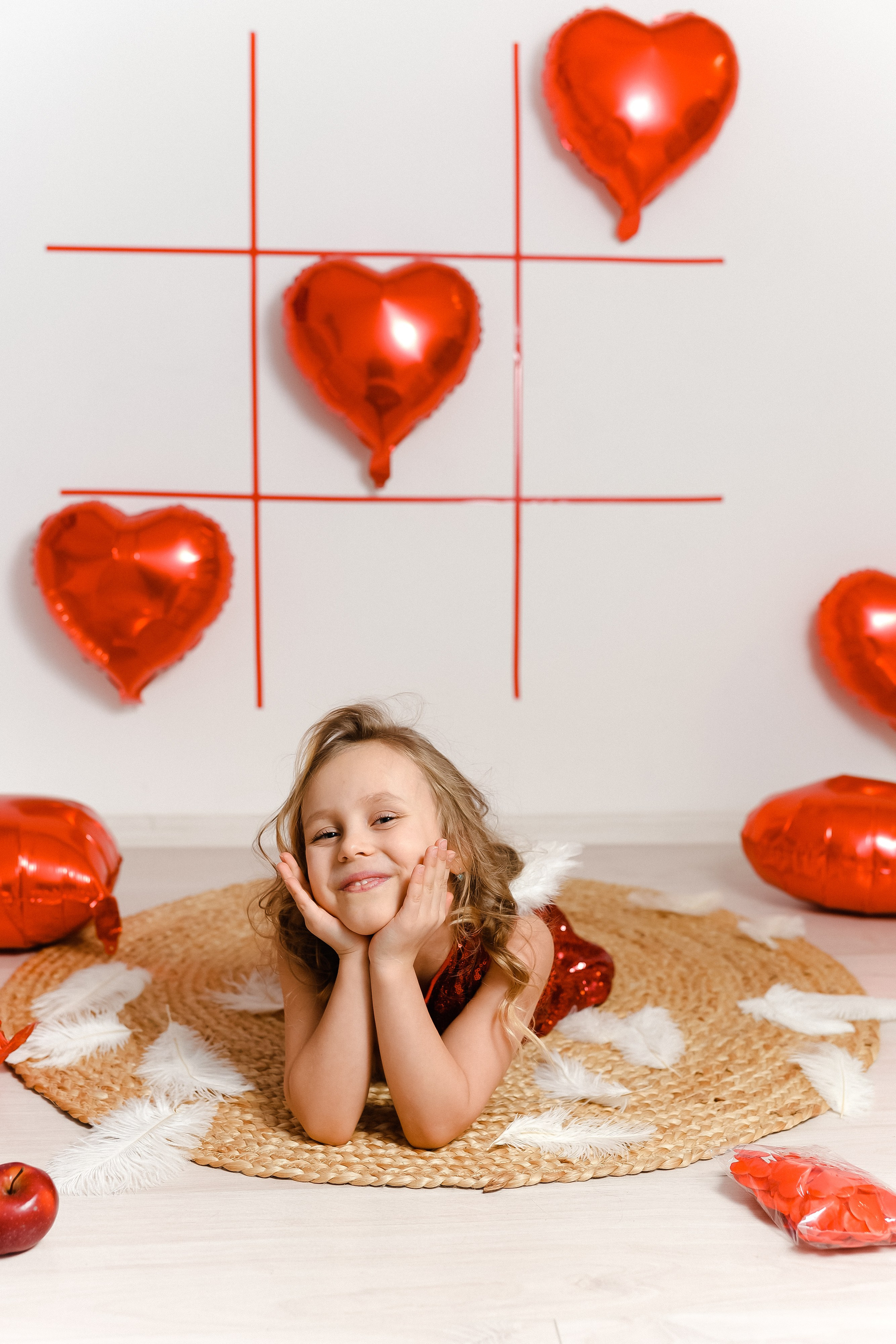 Сердечки. Фотограф новорожденных и детский фотограф в Екатеринбурге Ксени