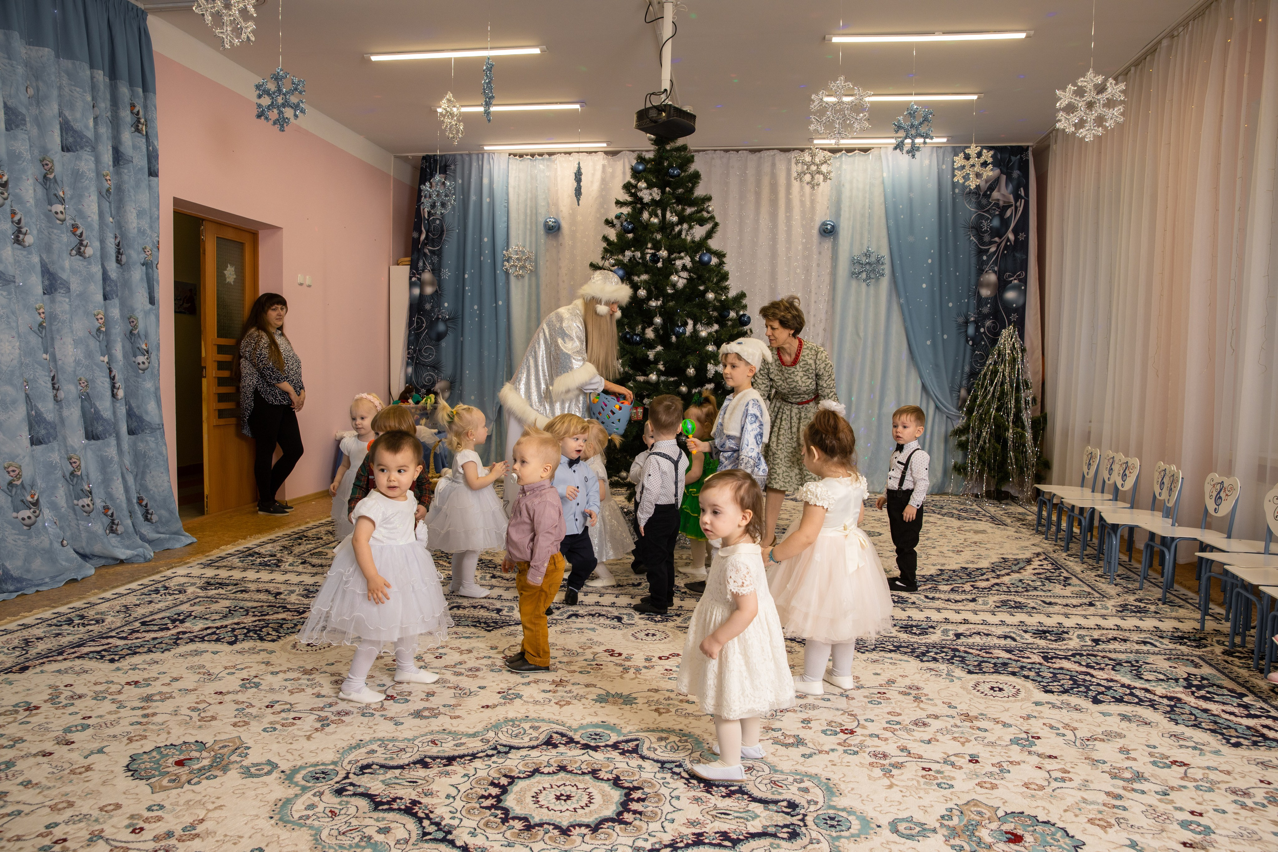 Новогодний утренник Успех. Фотограф в Железнодорожном и Балашихе