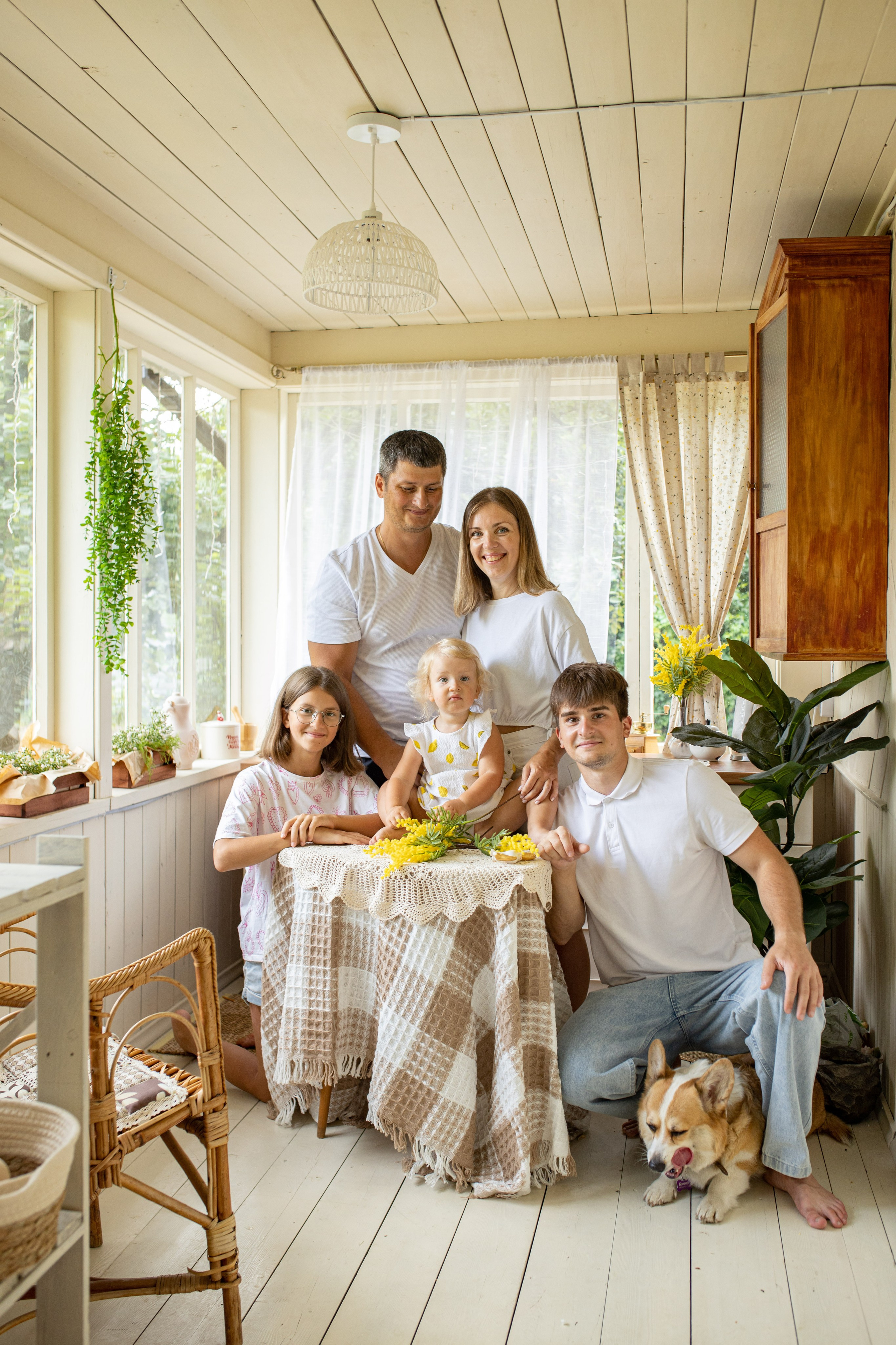 Семейная фотосессия на даче в Купавне. Фотограф в Железнодорожном и Балашихе