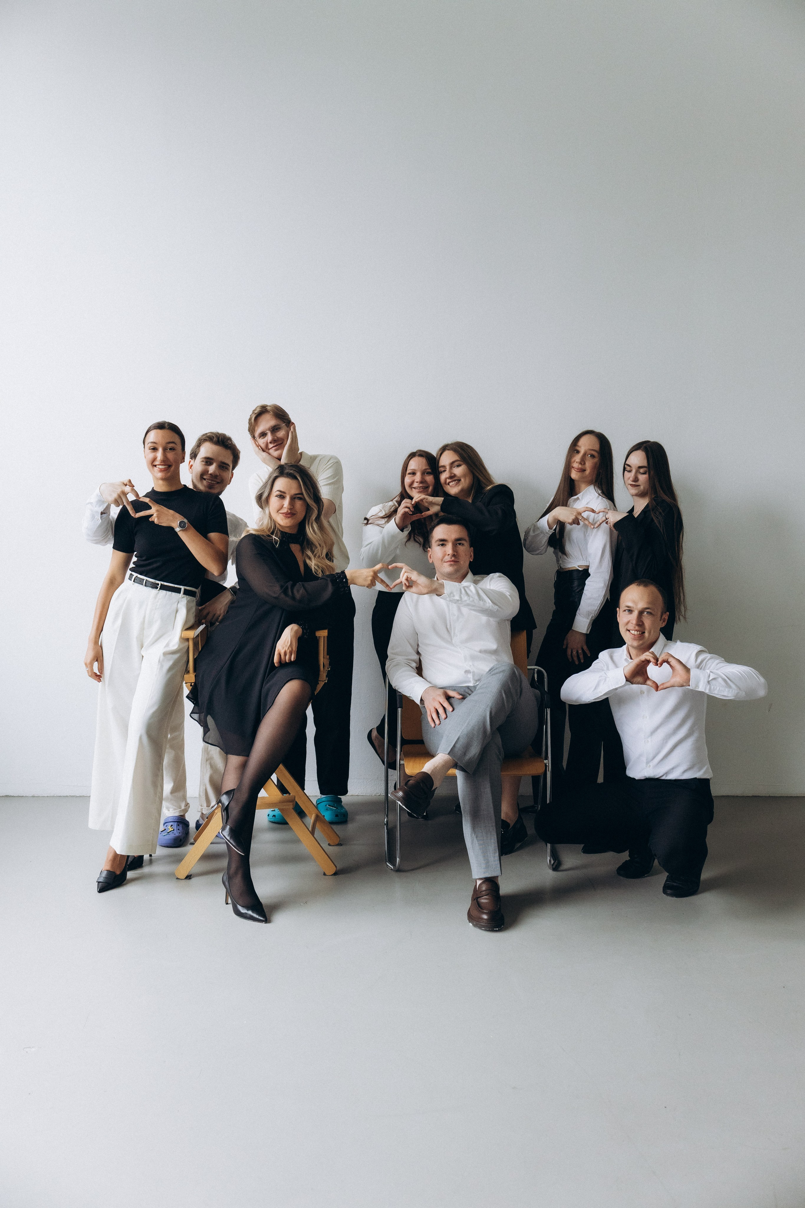 Фотосессия стоматологов в студии. Фотограф Артем Бросов в Санкт-Петербурге и Дубае