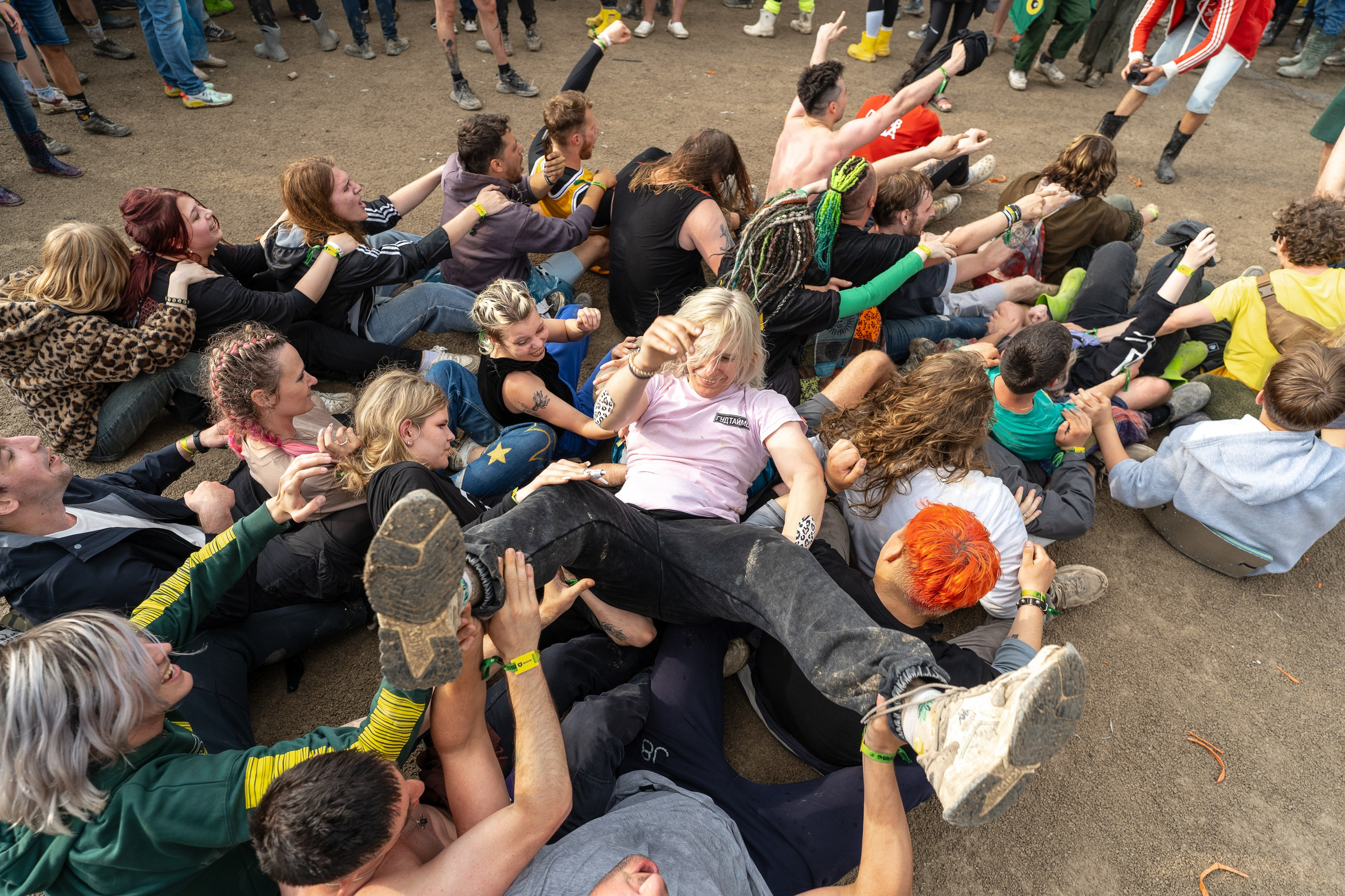 Фотографии музыкального фестиваля Дикая Мята 2025. Фотограф Николай Прокофьев модельные тесты в Москве