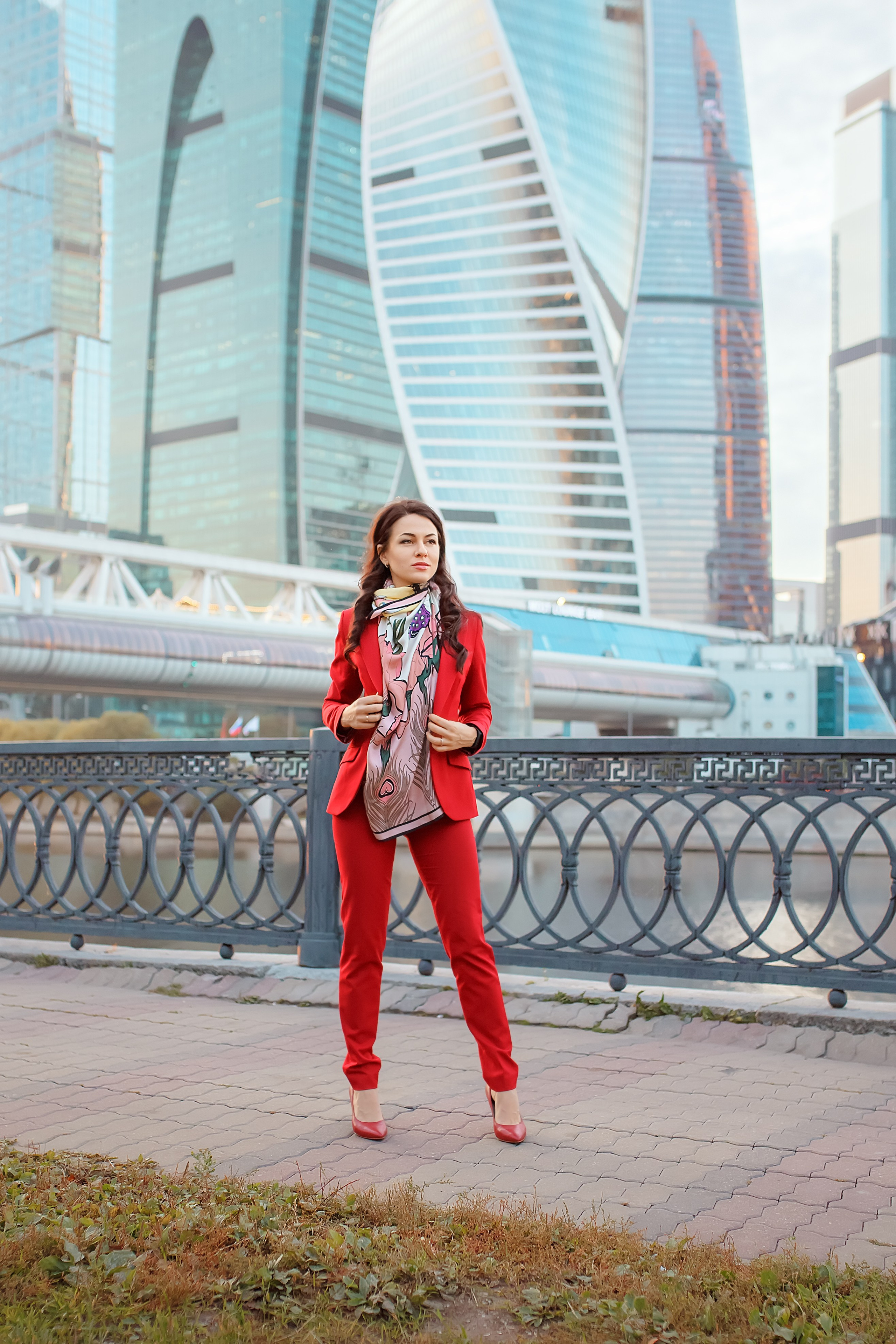 Бизнес-фотосессия в Москве: Идеальные портреты для резюме и карьерного. Профессиональный фотограф в Москве. Елена Шуваева