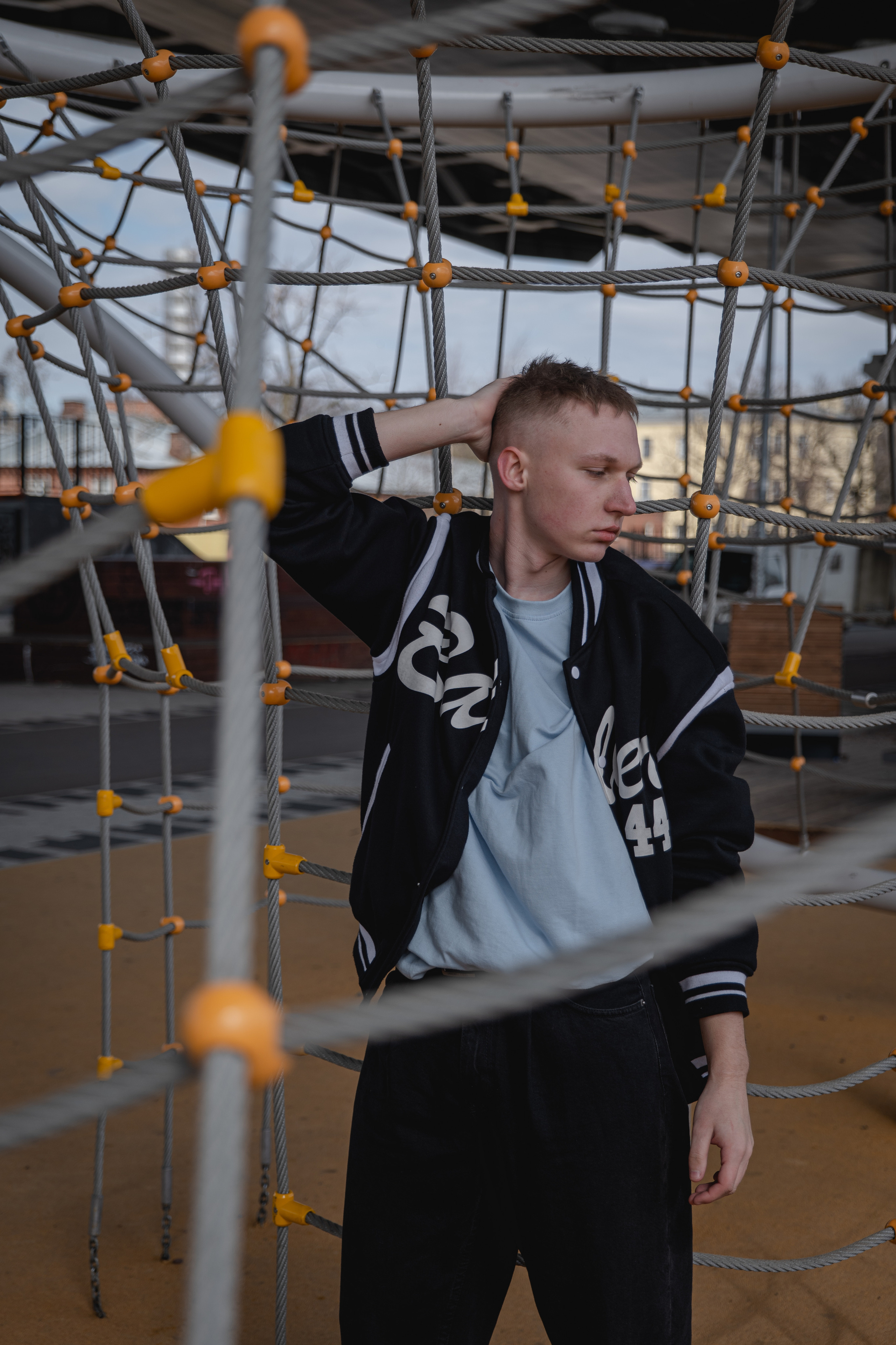 Богдан — Мост Бетанкура. Фотосессия в Спб в студии, фотограф Панютина Марина