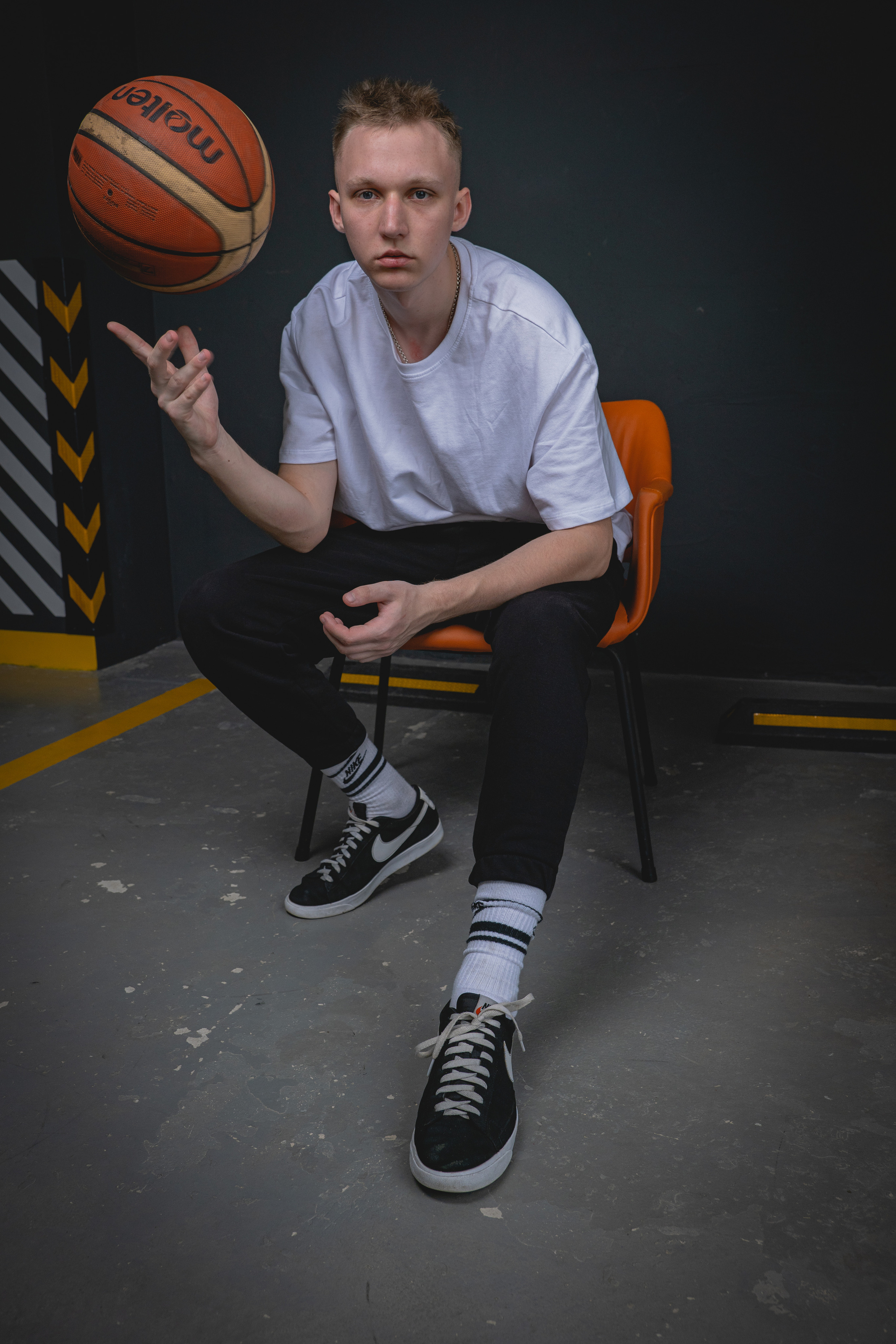 Богдан. Контент для ведения социальных сетей. Фотосессия в Спб в студии, фотограф Панютина Марина