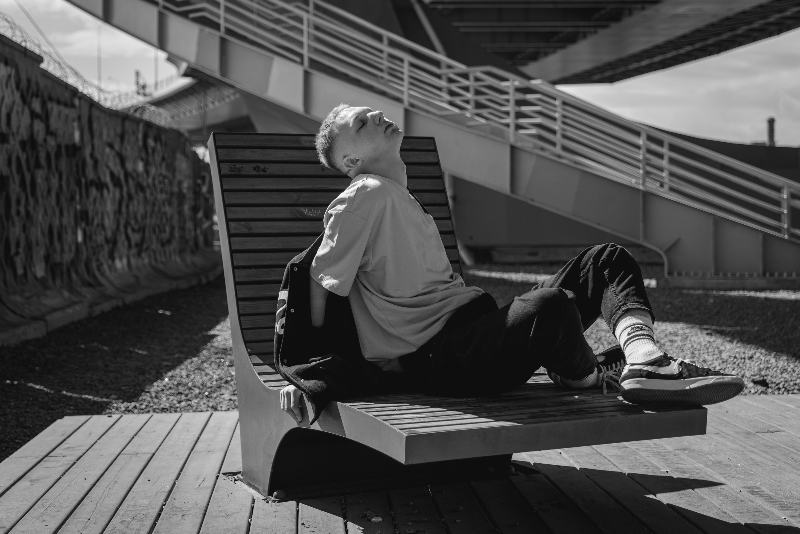 Богдан — Мост Бетанкура. Фотосессия в Спб в студии, фотограф Панютина Марина