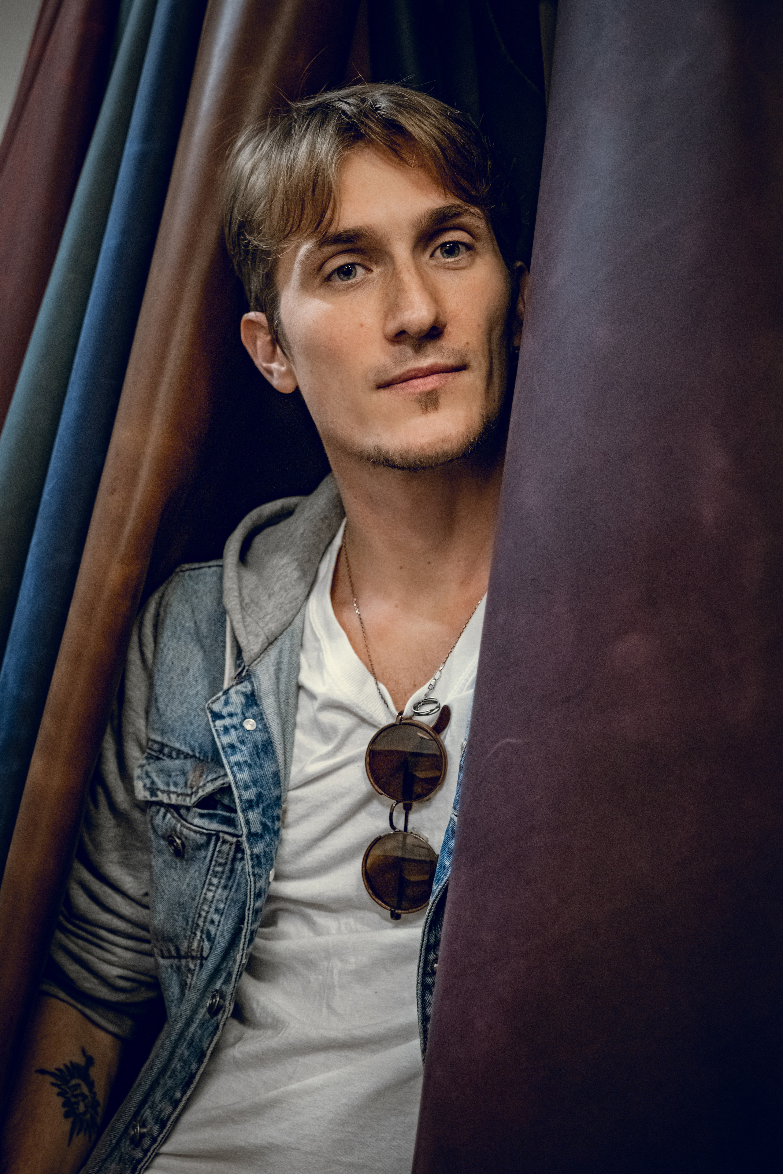 Марк. Фотосессия в Спб в студии, фотограф Панютина Марина