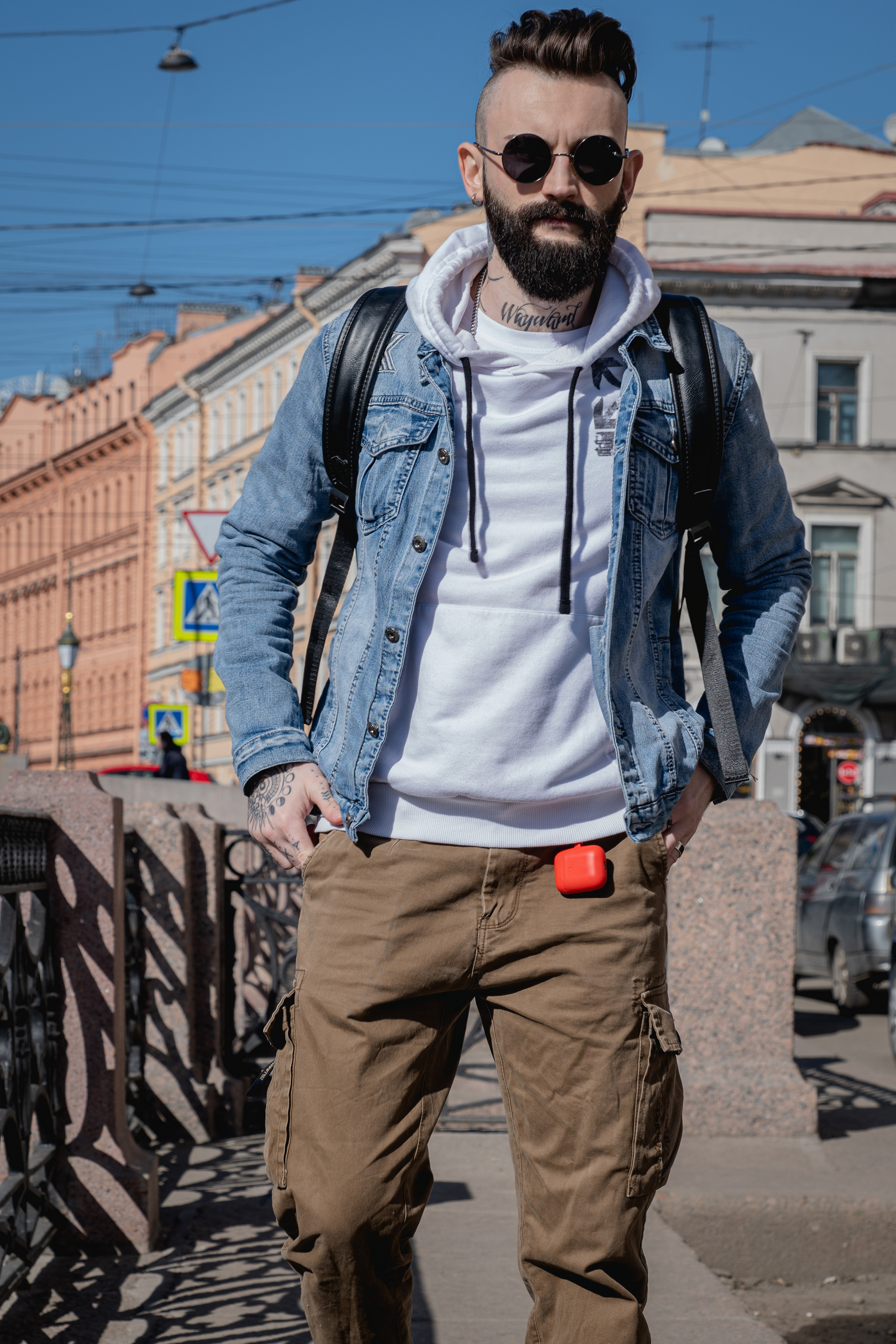 Кирилл, пространство Бергольтц. Фотосессия в Спб в студии, фотограф Панютина Марина