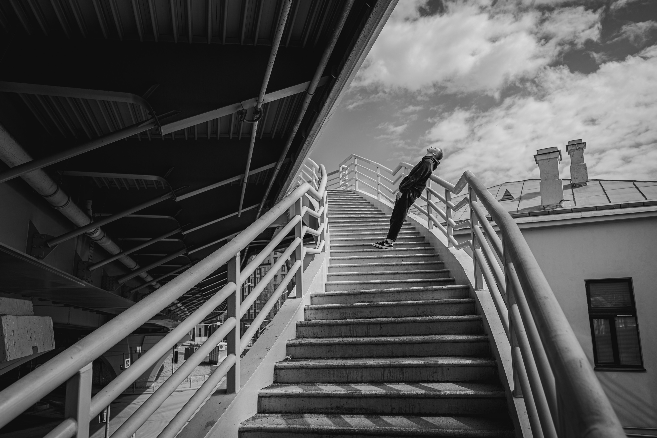 Богдан — Мост Бетанкура. Фотосессия в Спб в студии, фотограф Панютина Марина