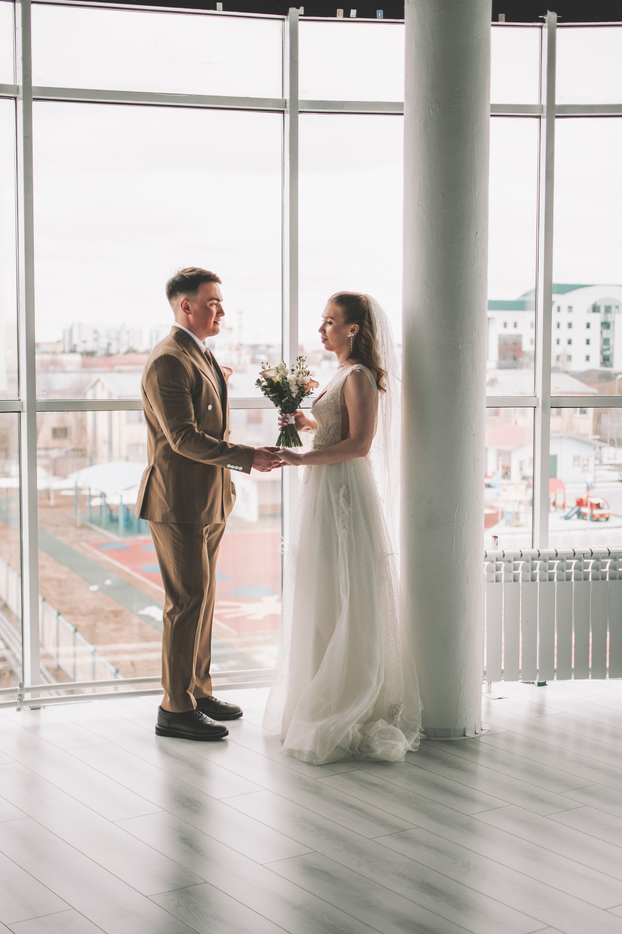 Альберт и Анастасия (Студийная фотосессия, роспись в ДК Нефтяник + фотосессия с гостями). Семейный и свадебный фотограф Губкинский и Ставрополь