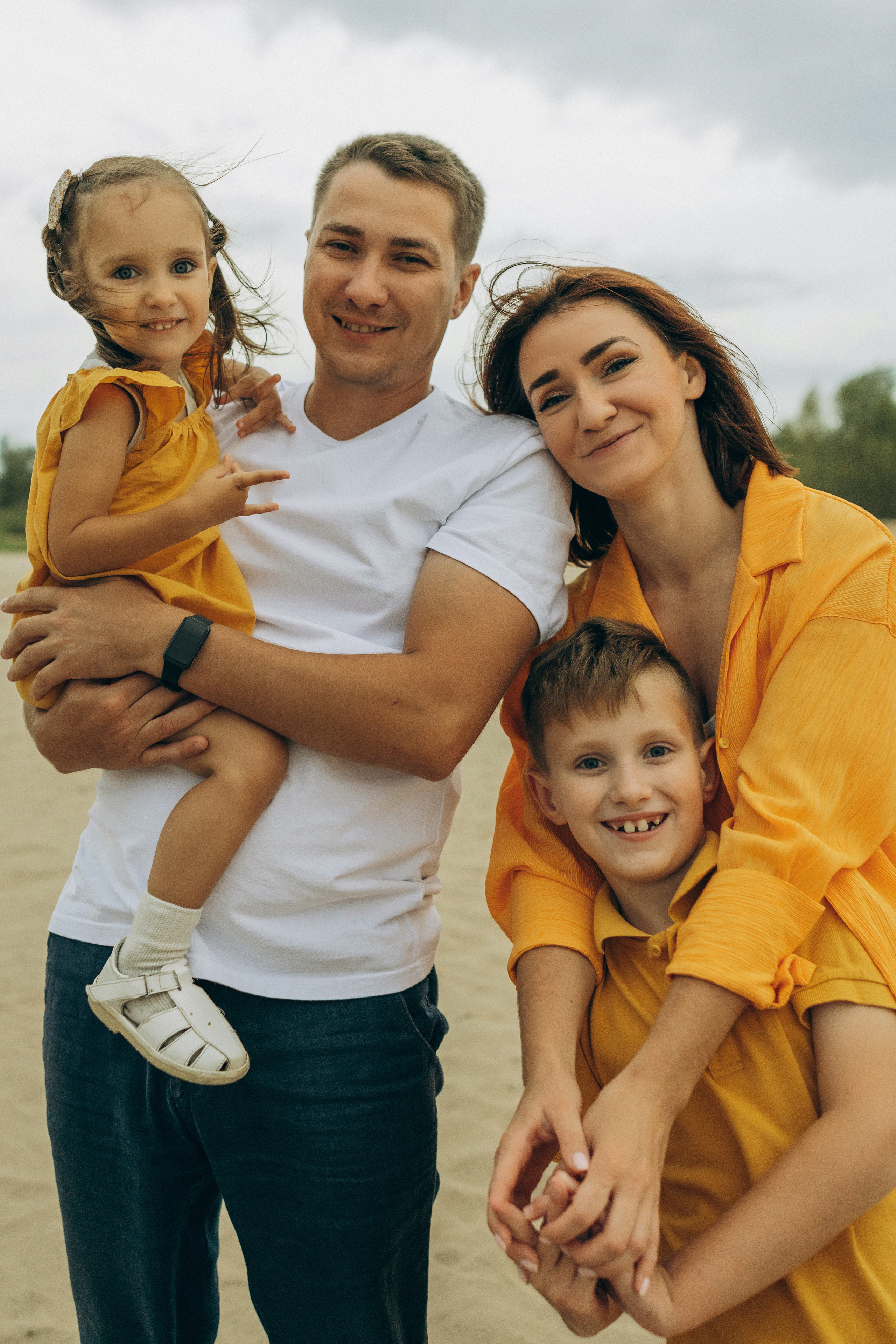 Наталья, Денис, Мирон и Алёна. Семейный фотограф и детский фотограф в Волгограде Алеся Бутакова — дет