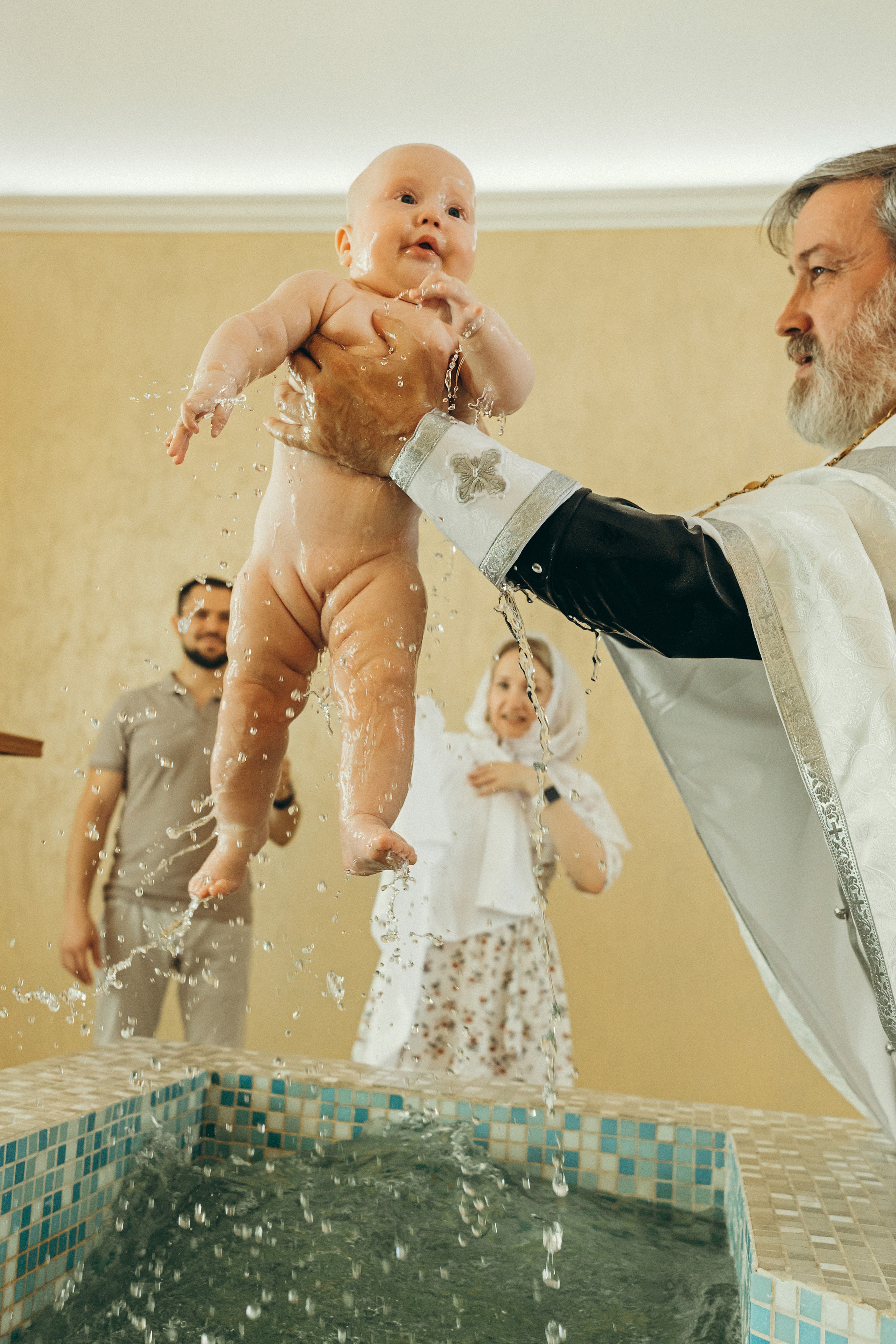 Крещение Полины. Семейный фотограф и детский фотограф в Волгограде Алеся Бутакова — дет