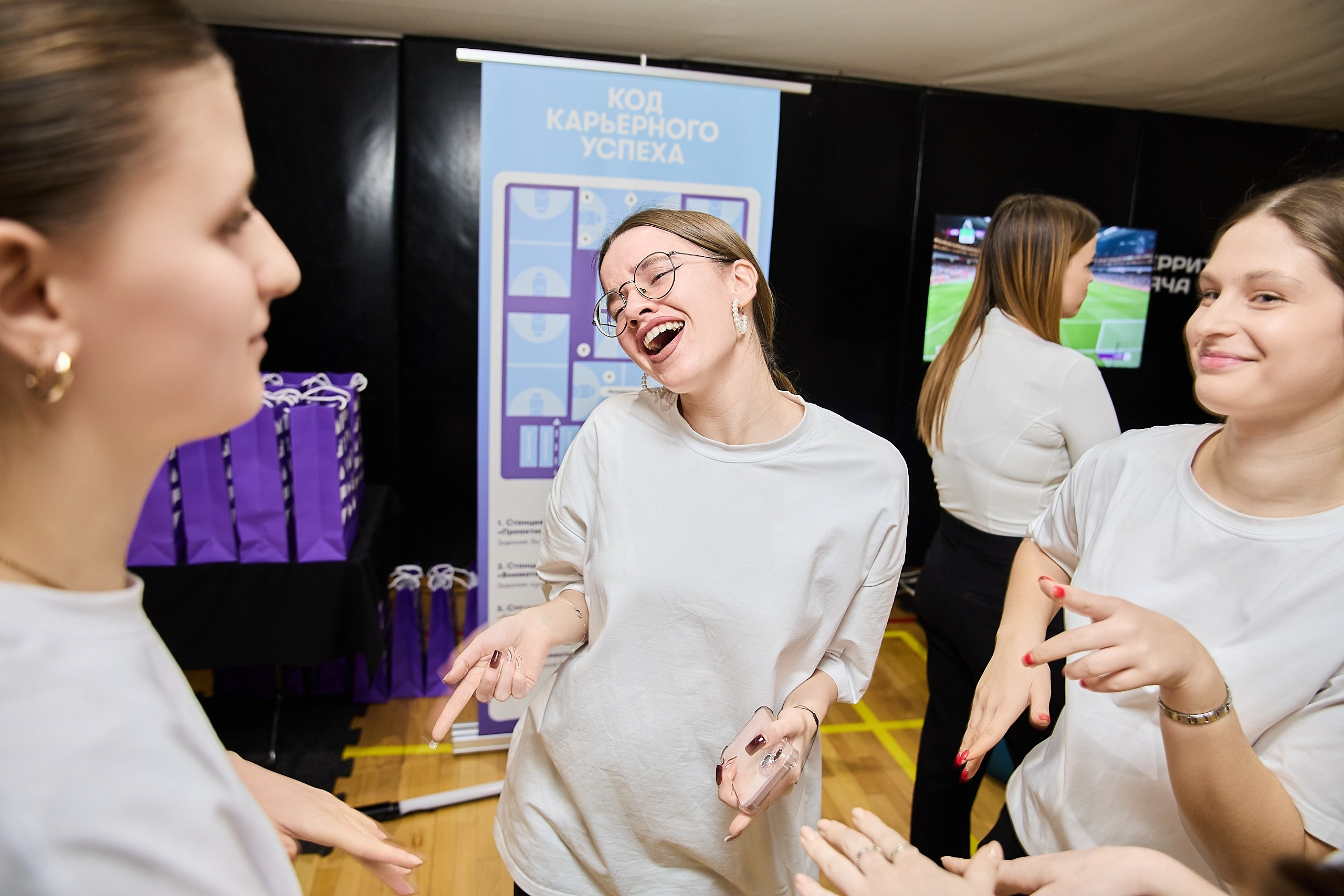 Мероприятие для выпускников стажировки Правительства. Фотограф и Видеограф в Москве. Олег Корушев