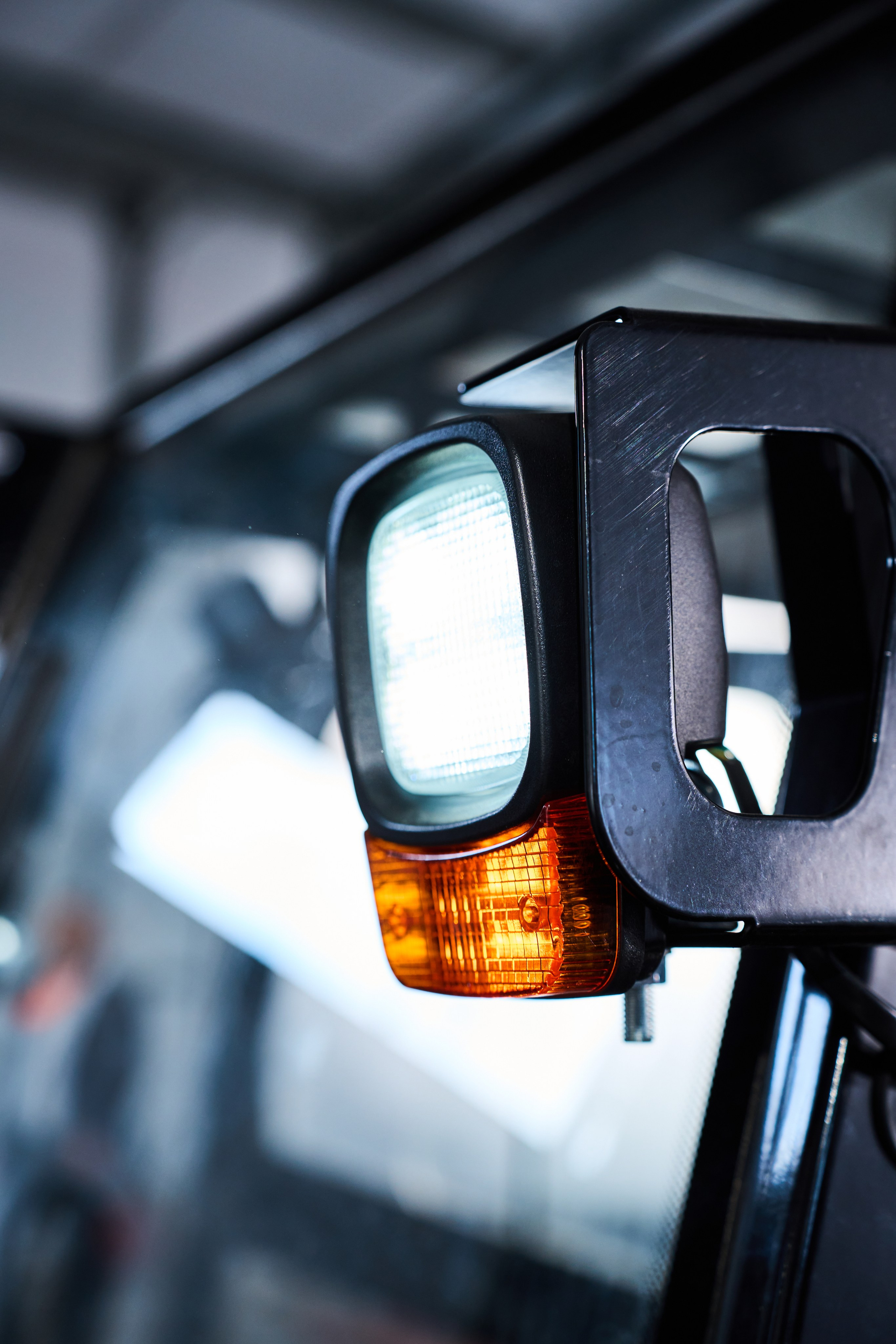 Производственная съёмка (погрузчики). Фотограф и видеограф