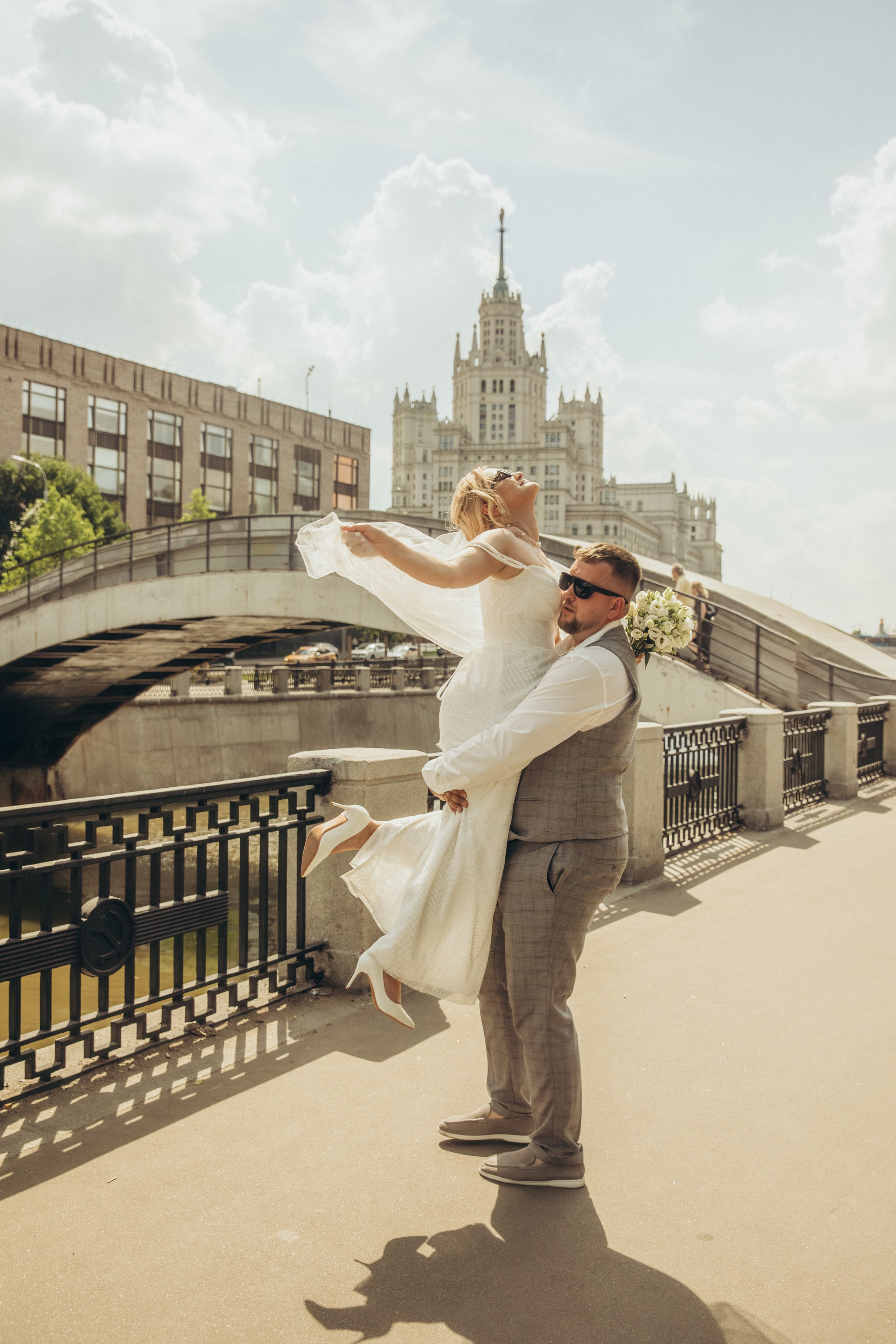 Тессинский мост свадьба. Свадебный и семейный фотограф Москва и Московская область