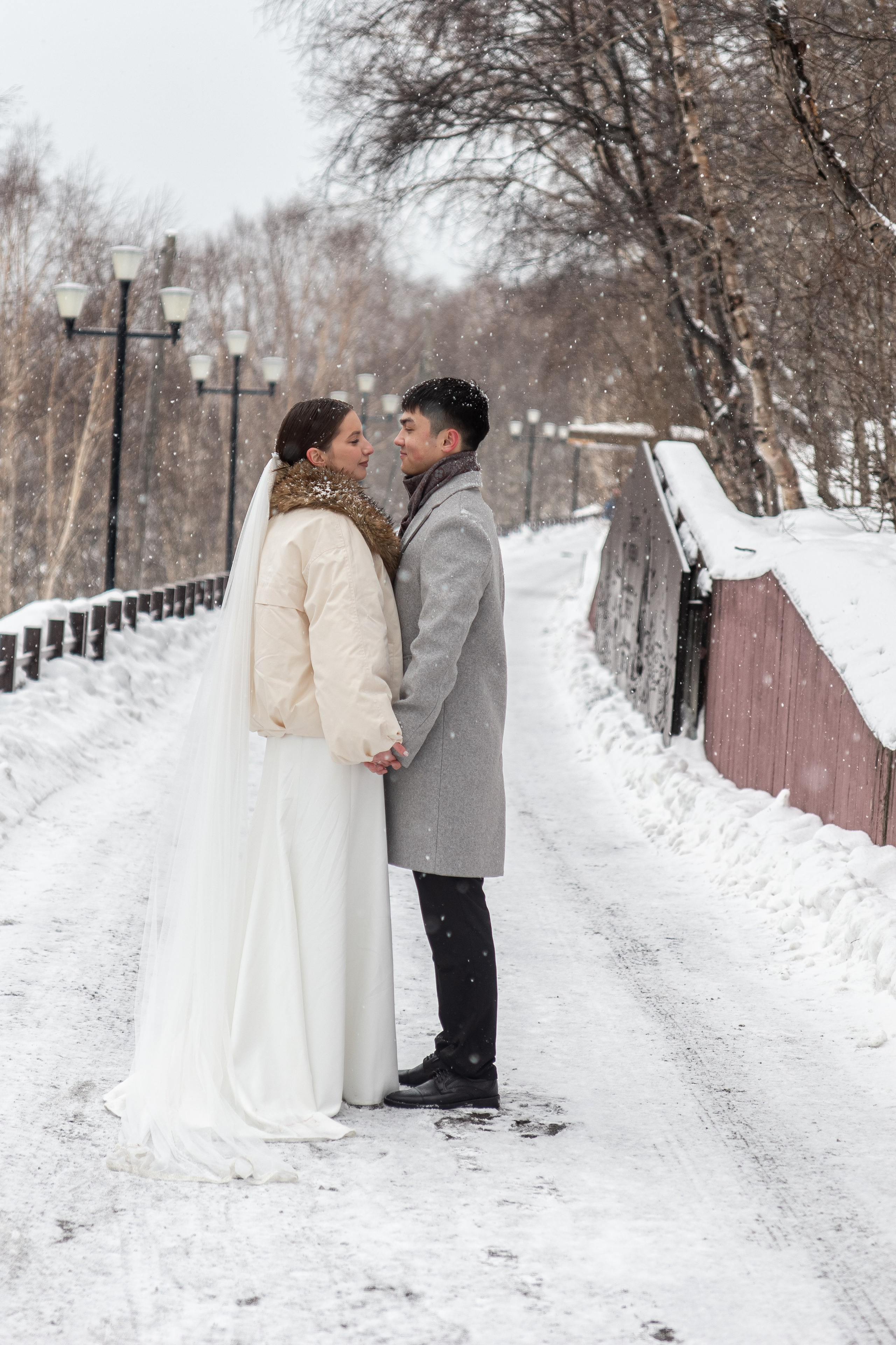 Артём и Лера 2025.12.25. Фотограф на Камчатке Анна Моргачёва. Семейные и детские съёмки