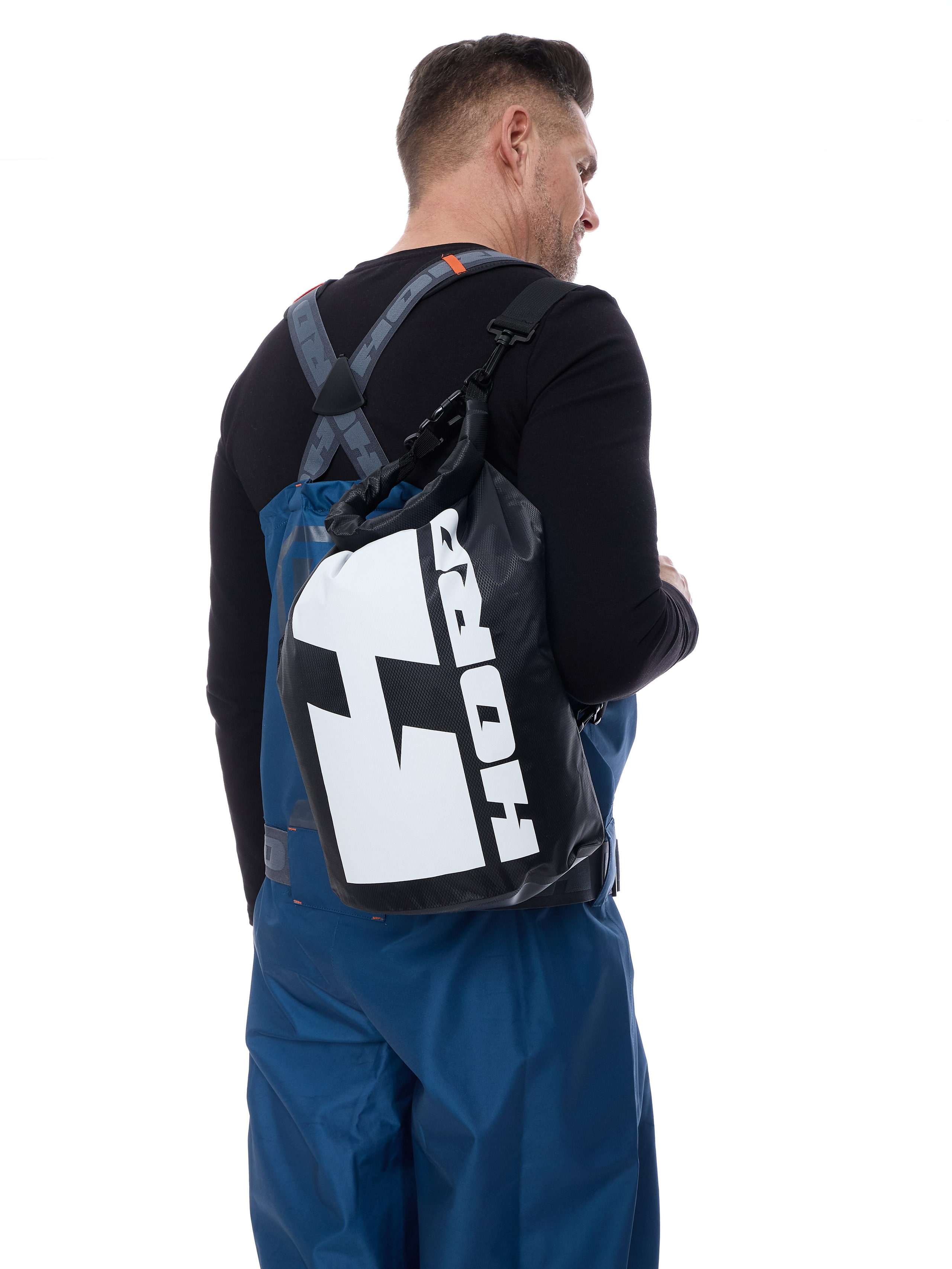 Catalog 9 art. Святослав Лебедев | Рекламный фотограф — Коммерческая съемка, Арт-дирекшн, AI-интеграция