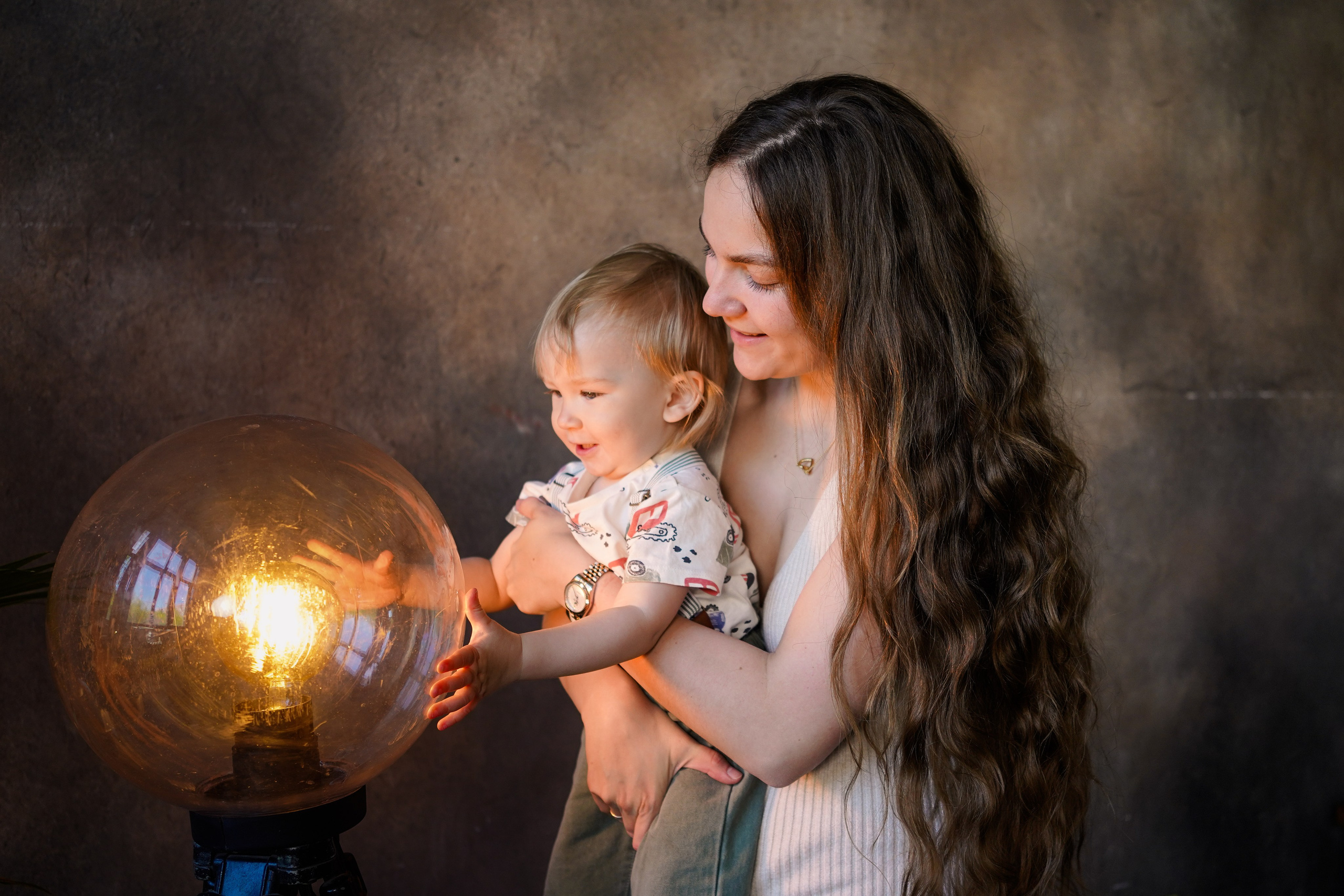 Семья с малышом в фотостудии. Семейный и портретный фотограф в Екатеринбурге Анна Лобанова