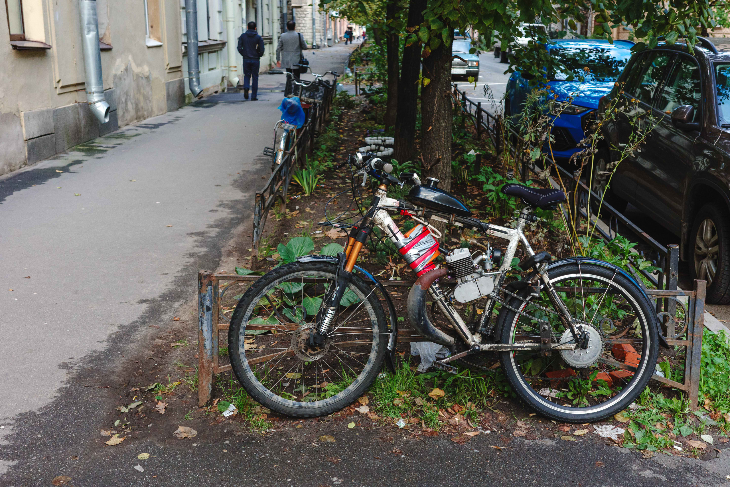 2023.10 — Тест Ricoh GRIIIx. Фотограф Алексей Алексеев