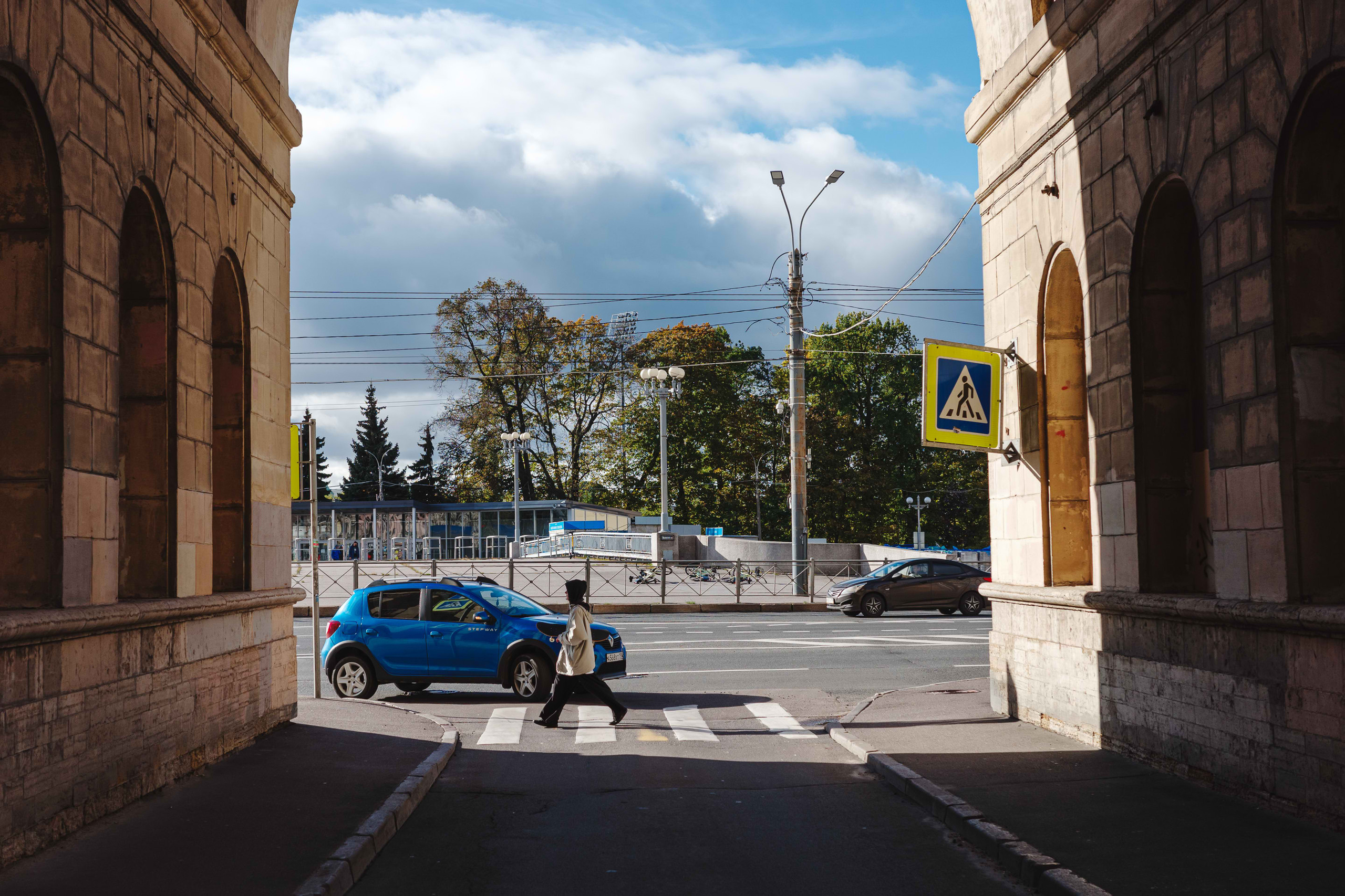 2023.10 — Тест Ricoh GRIIIx. Фотограф Алексей Алексеев