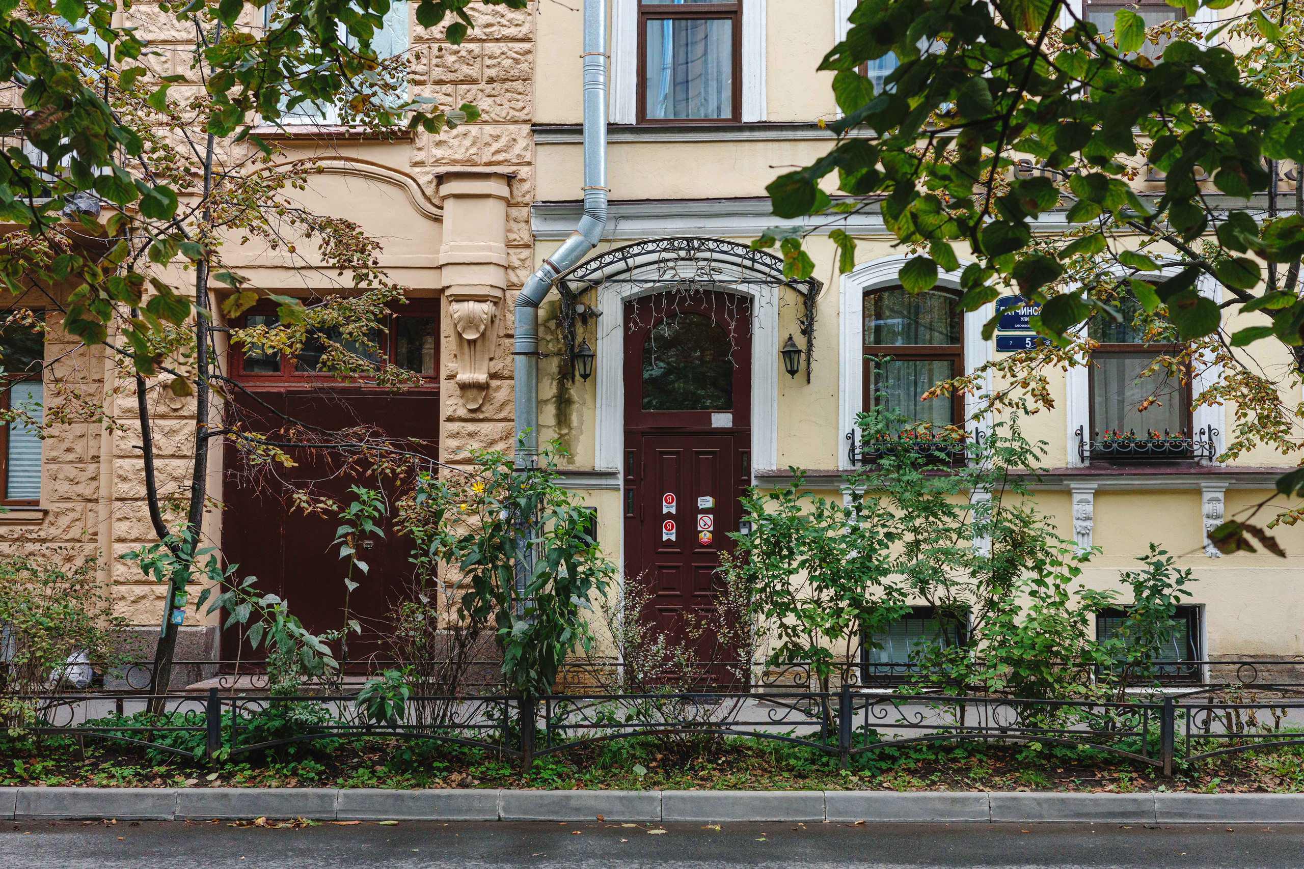 2023.10 — Тест Ricoh GRIIIx. Фотограф Алексей Алексеев