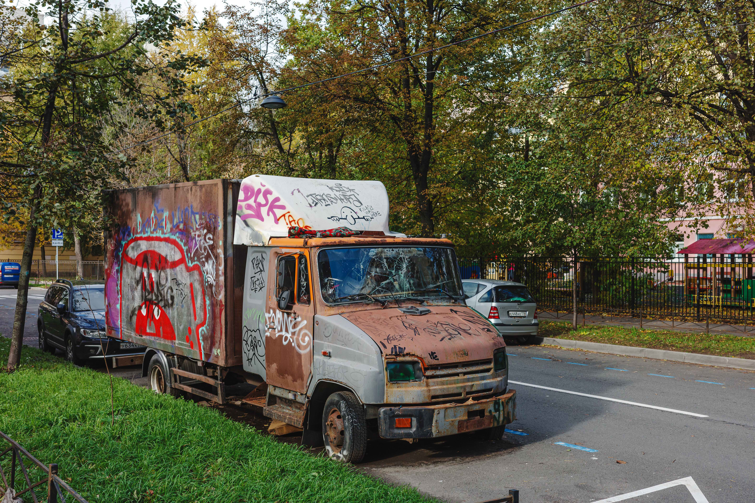 2023.10 — Тест Ricoh GRIIIx. Фотограф Алексей Алексеев