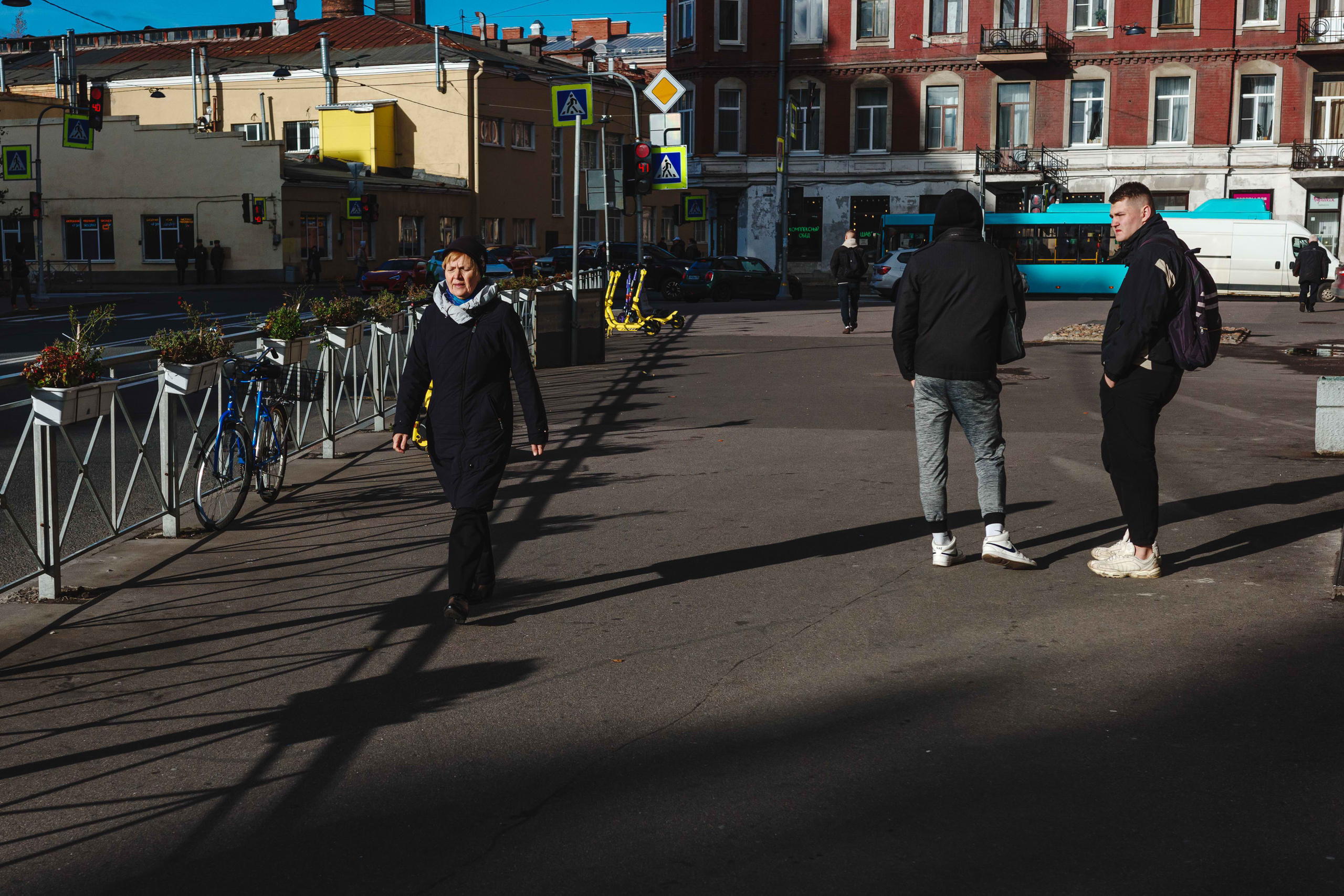 2023.10 — Тест Ricoh GRIIIx. Фотограф Алексей Алексеев
