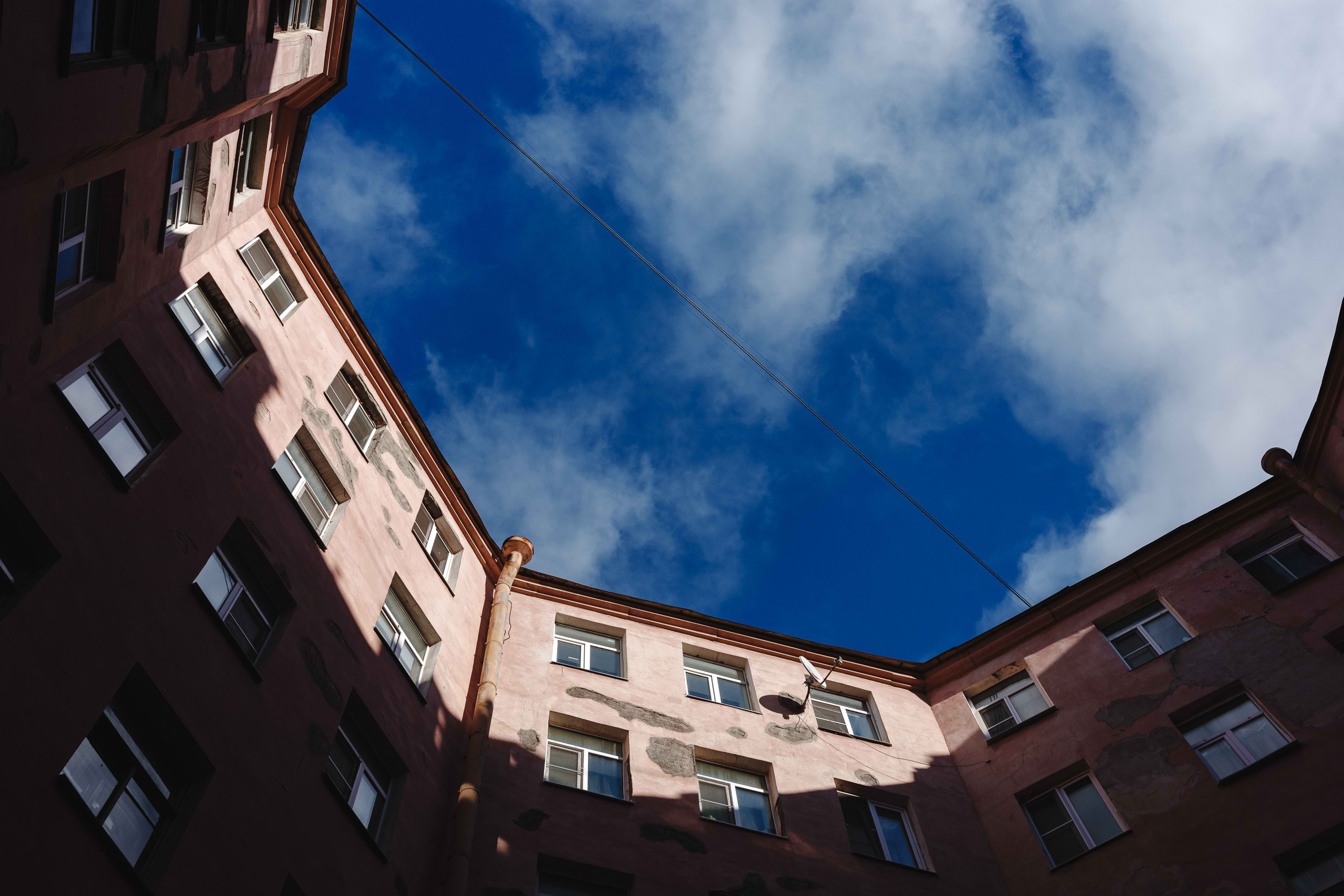 2023.10 — Тест Ricoh GRIIIx. Фотограф Алексей Алексеев