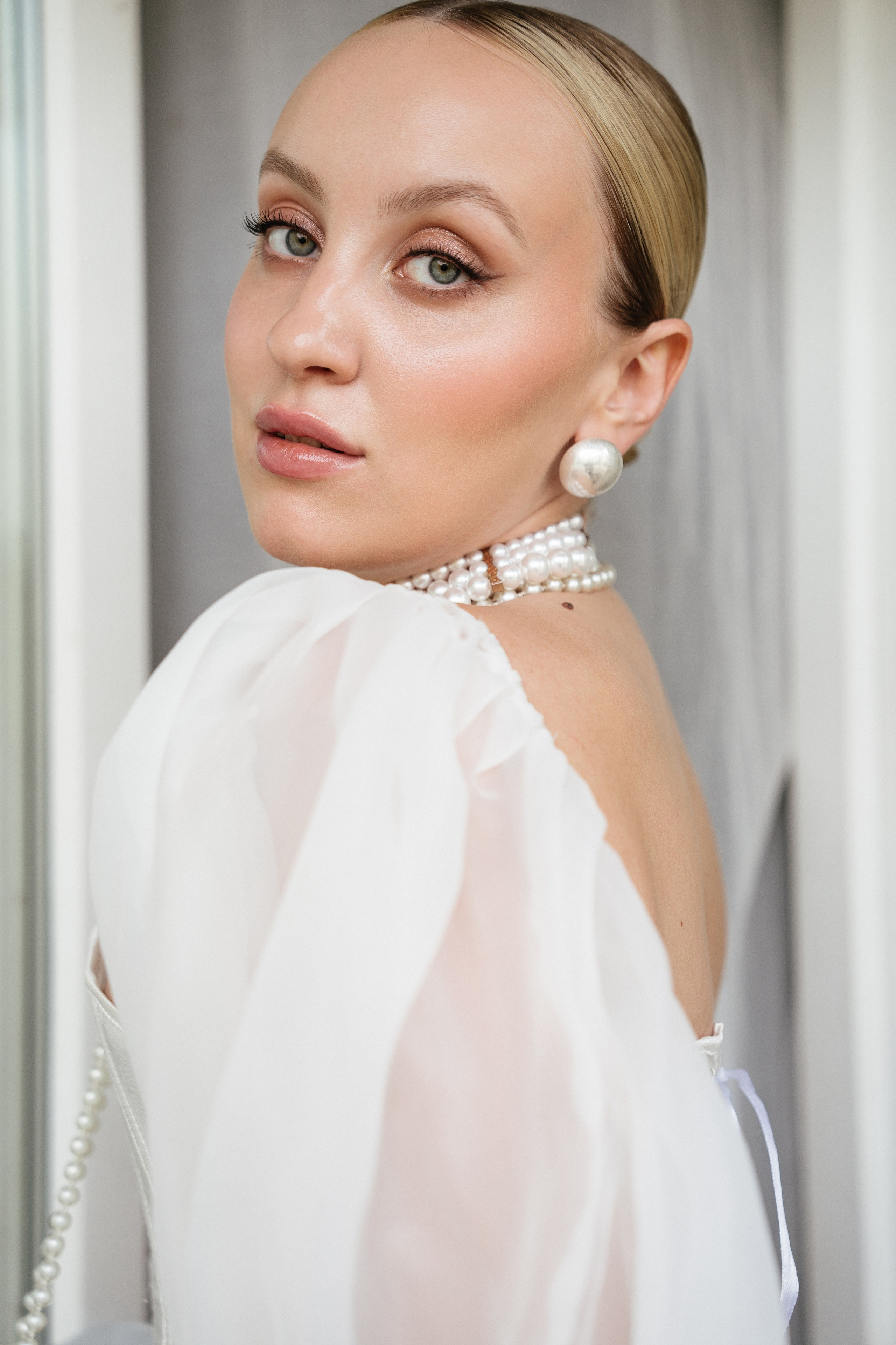 Юлия & Максим. Уютная свадьба в стиле современная классика на заливе. Свадебный фотограф организатор в Санкт-Петербурге Ассоль Опарина