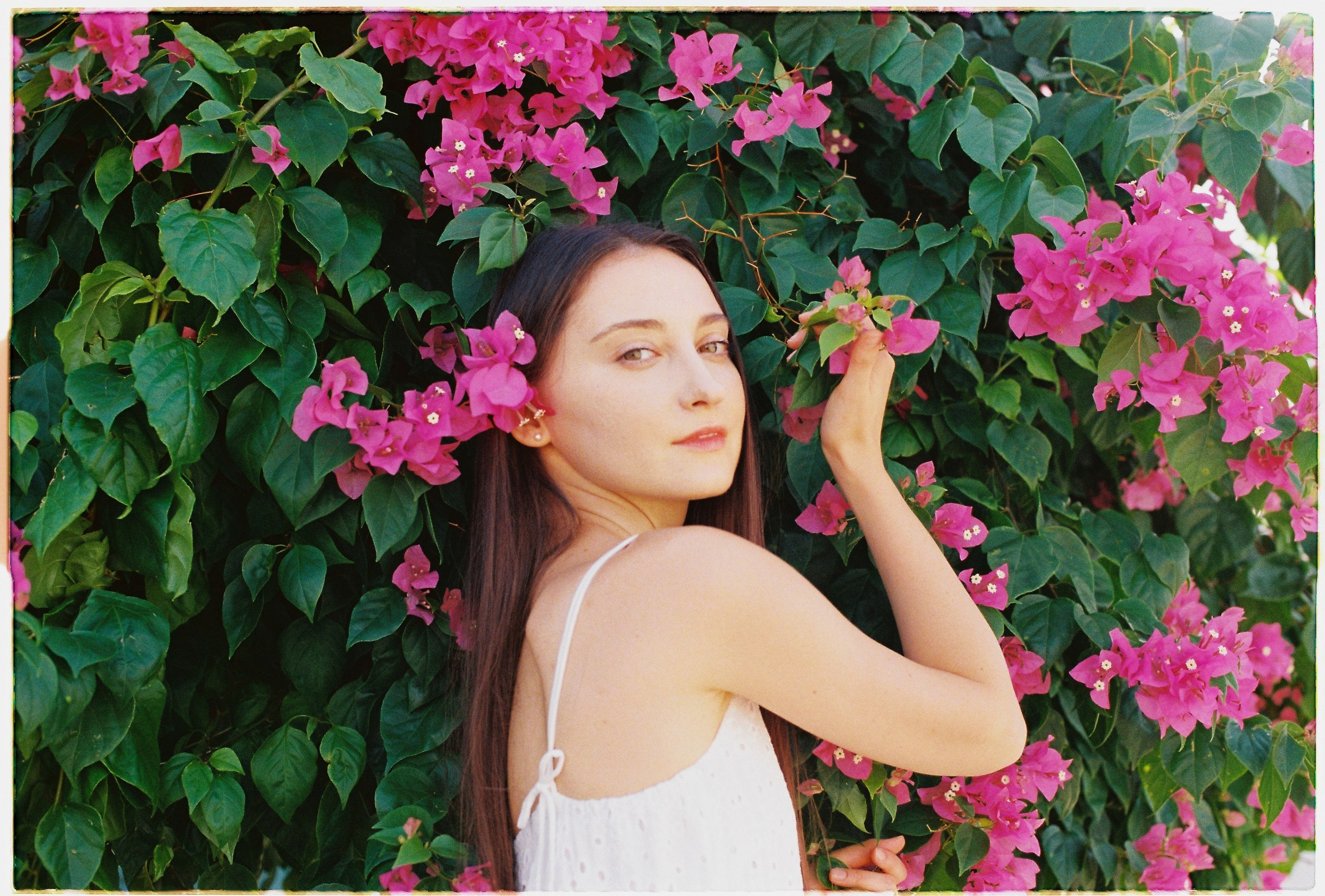 Nastya Son Tra Marina. Film Photographer in Da Nang, Vietnam — Tanya Parfenteva