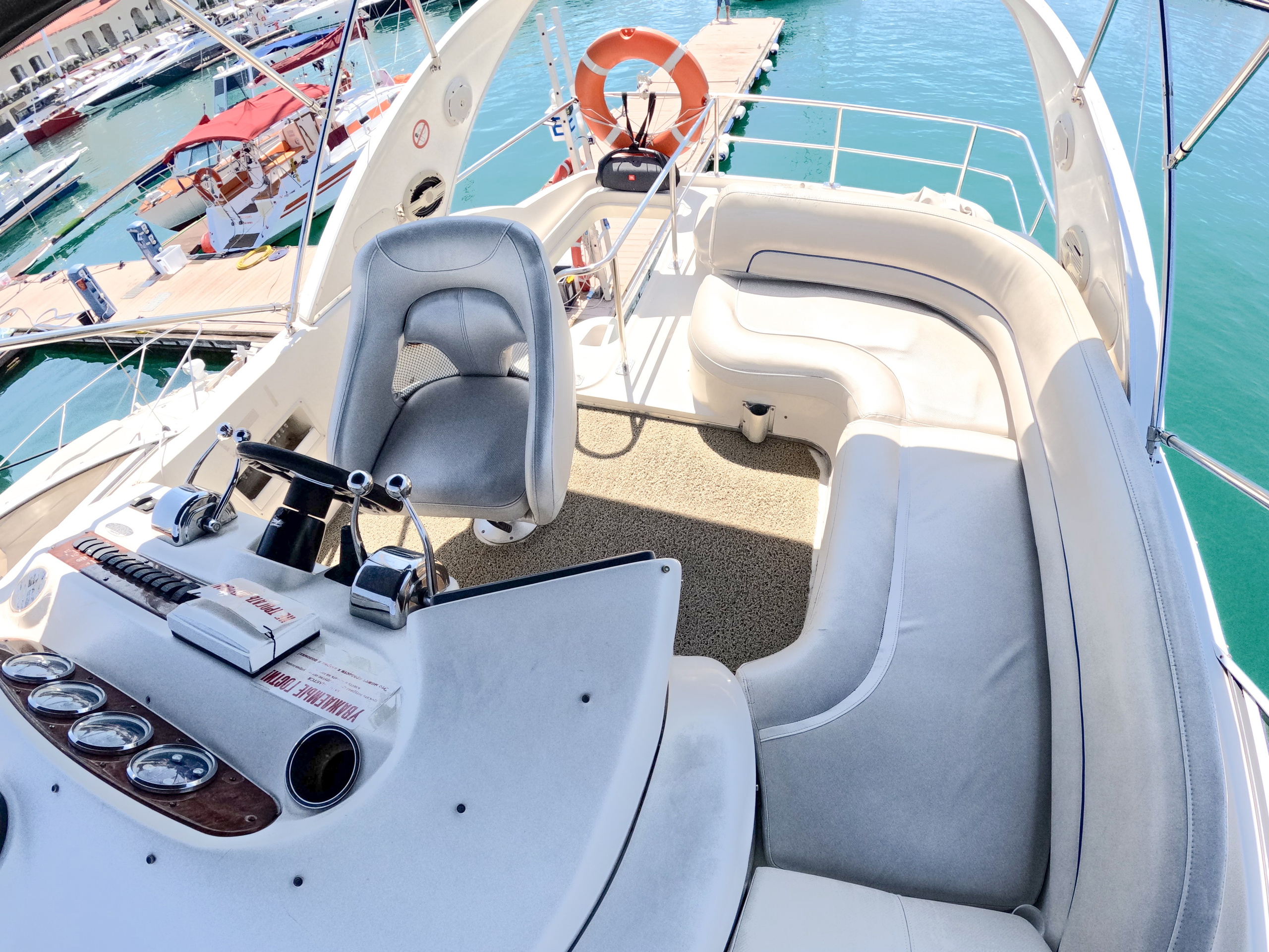 Яхта Мира Аренда Яхты в Сочи Яхтанаморе YACHTNAMORE YACHTANAMORE