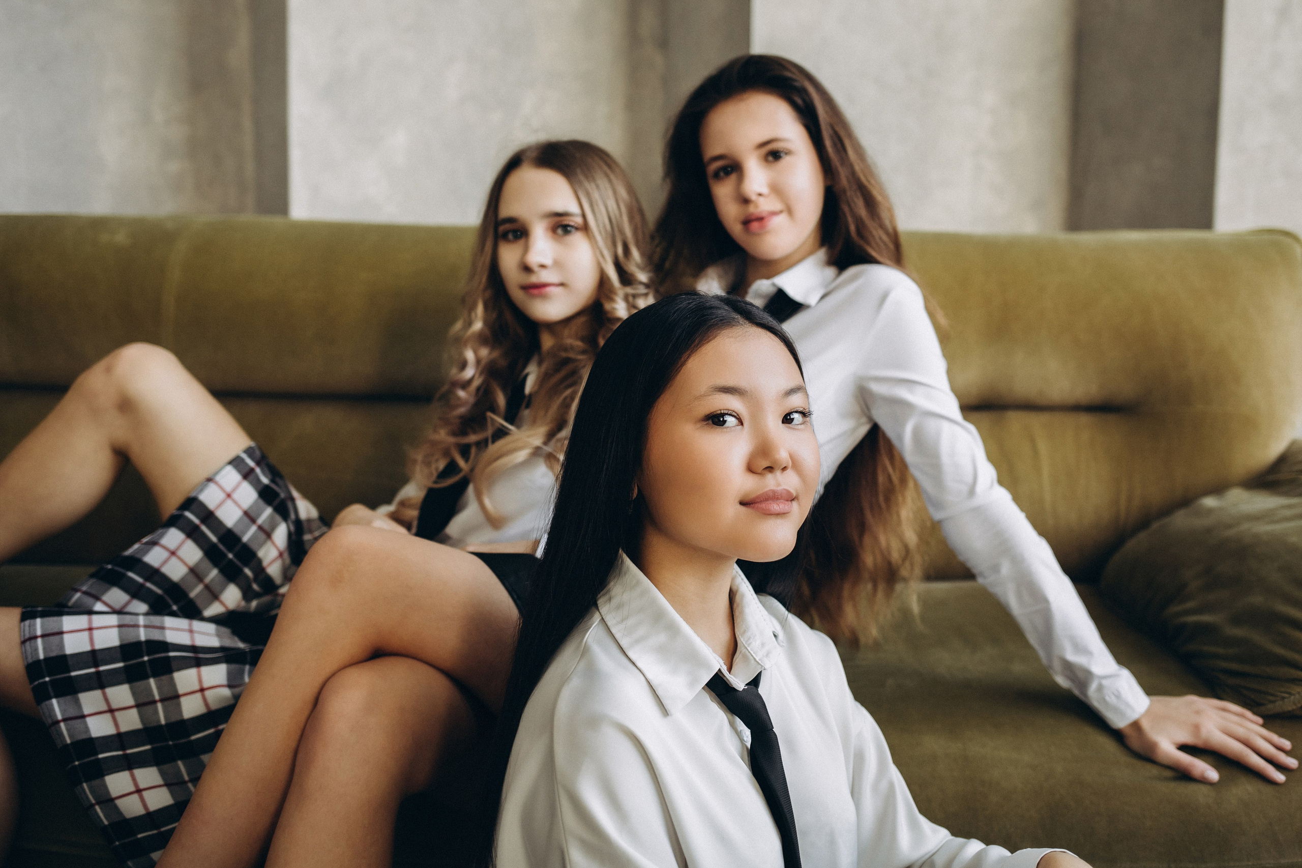 Выпускной класс в студии. Портретный и семейный фотограф в Саратове Елена Шустова