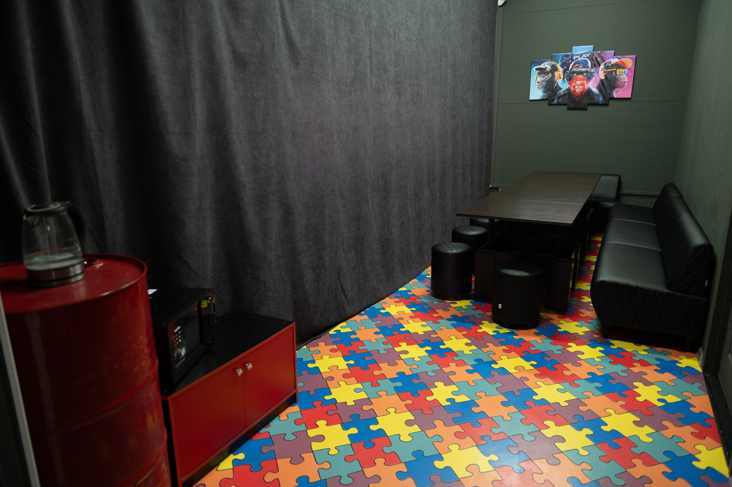 ИНТЕРЬЕР. Клуб виртуальной реальности Абакан — PortVR Club