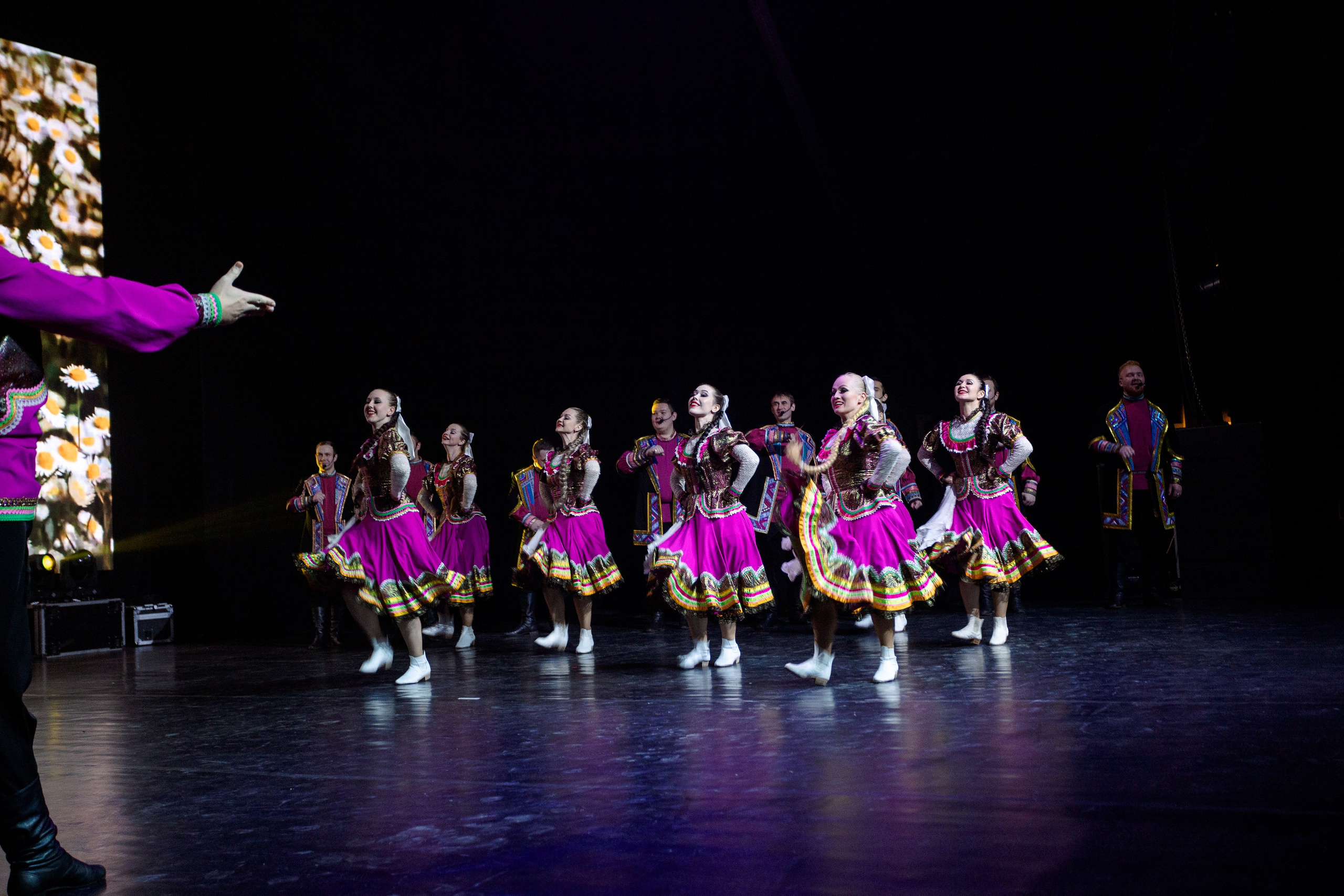 РЕПОРТАЖ: НОВЫЙ ГОД В ДК МЕТАЛЛУРГ. Профессиональный фотограф в Ижевске Леша Петров