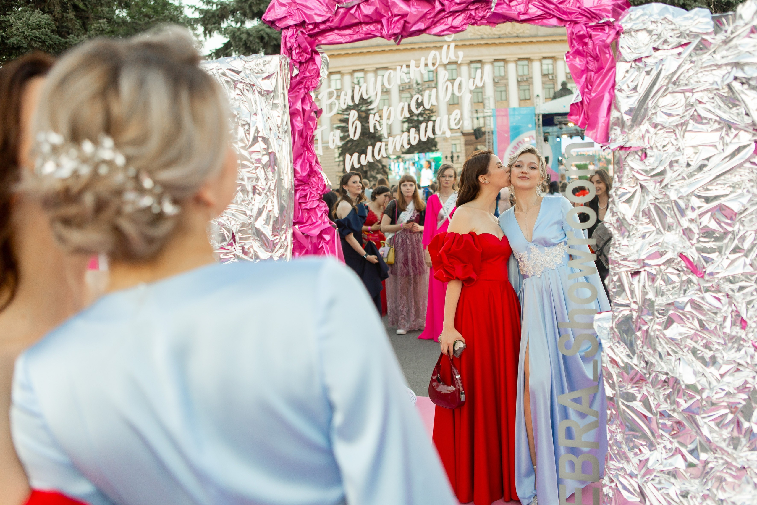 Выпускной Гимназия 12 2024 г. Свадебный и портретный Фотограф в Липецке Дмитрий Котюков