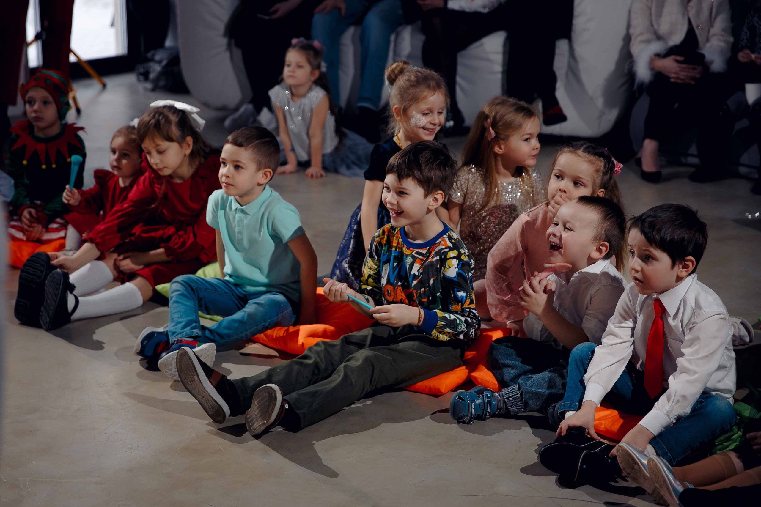 Елка в «Фотоцехе» #1. Ваш репортажный фотограф Артемий Антонов