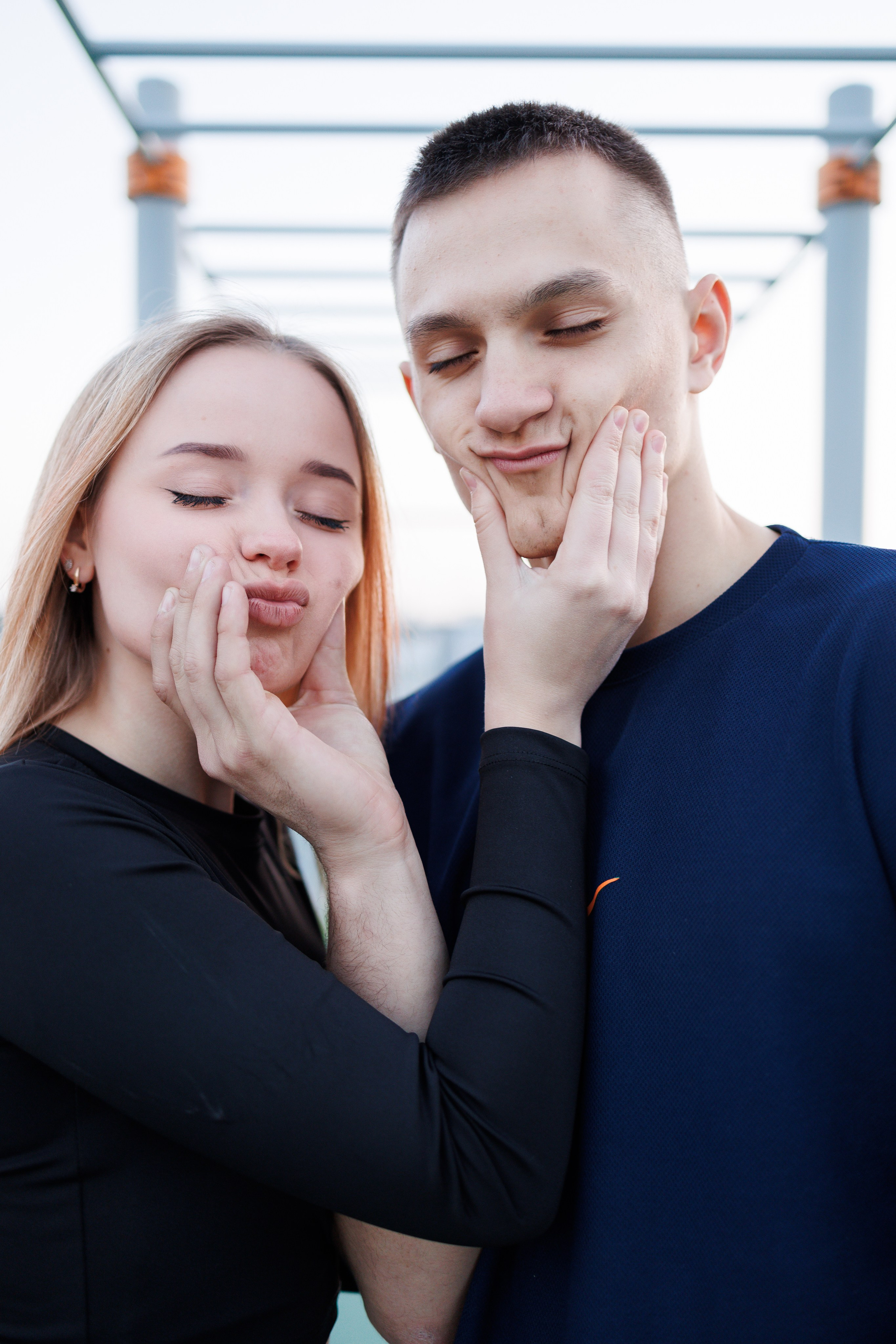 На спорт площадке (Настя+Игорь). Photograph Svetlana Volkova