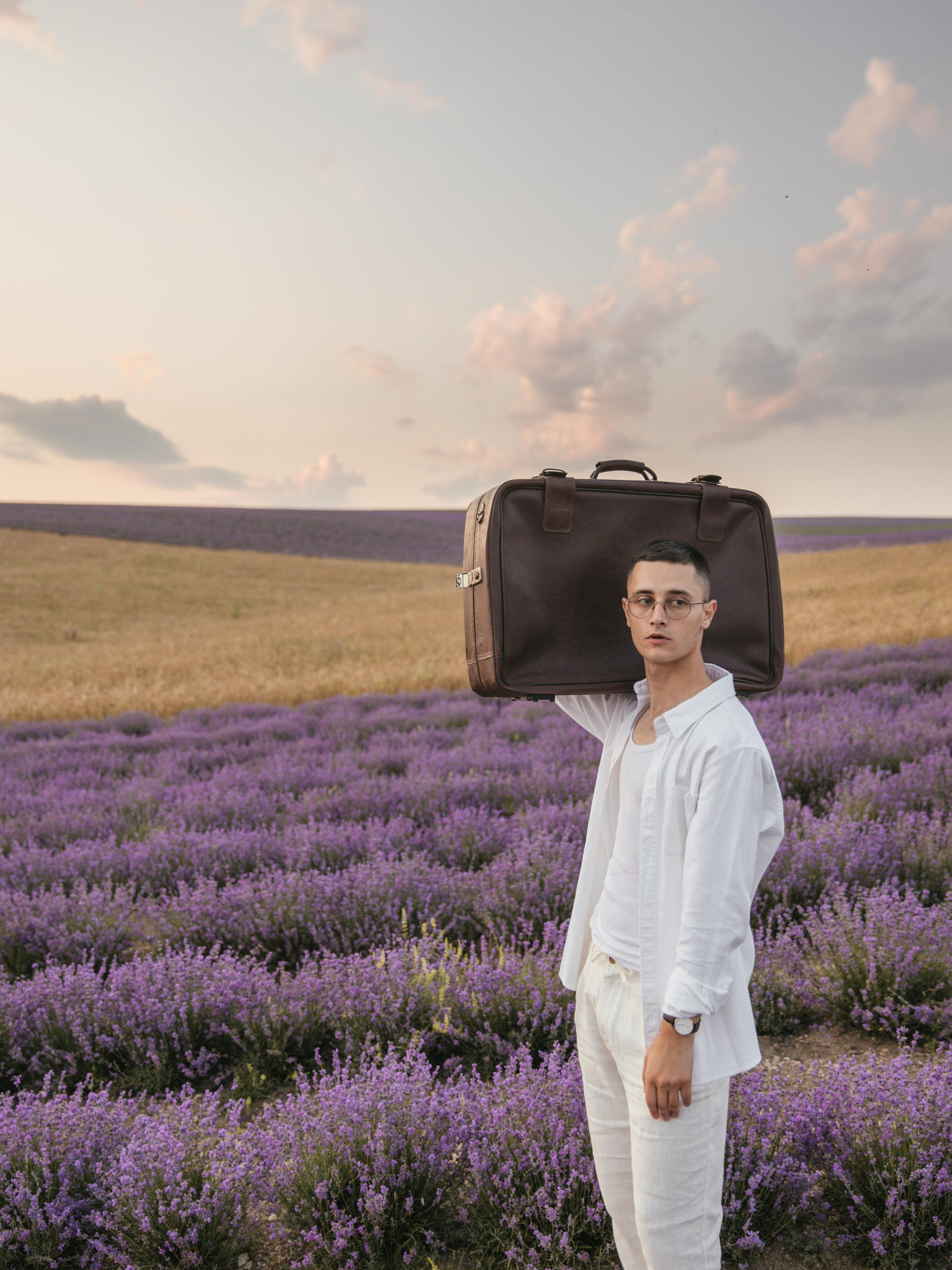 Изет в лаванде. Иван Кузнецов видеограф, фотограф