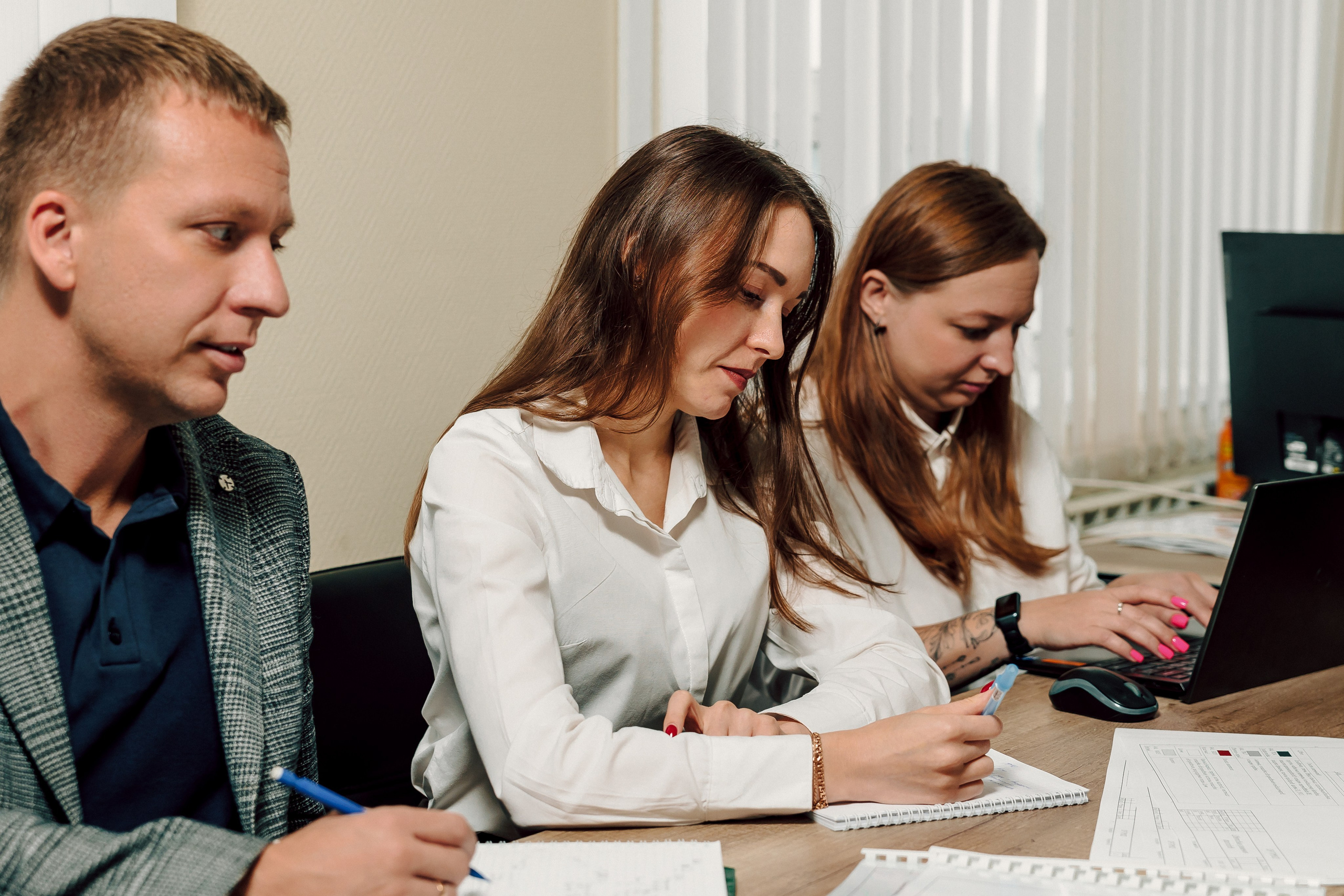 Datark — Совещание и производство. Лёшка Варзегов — фотограф