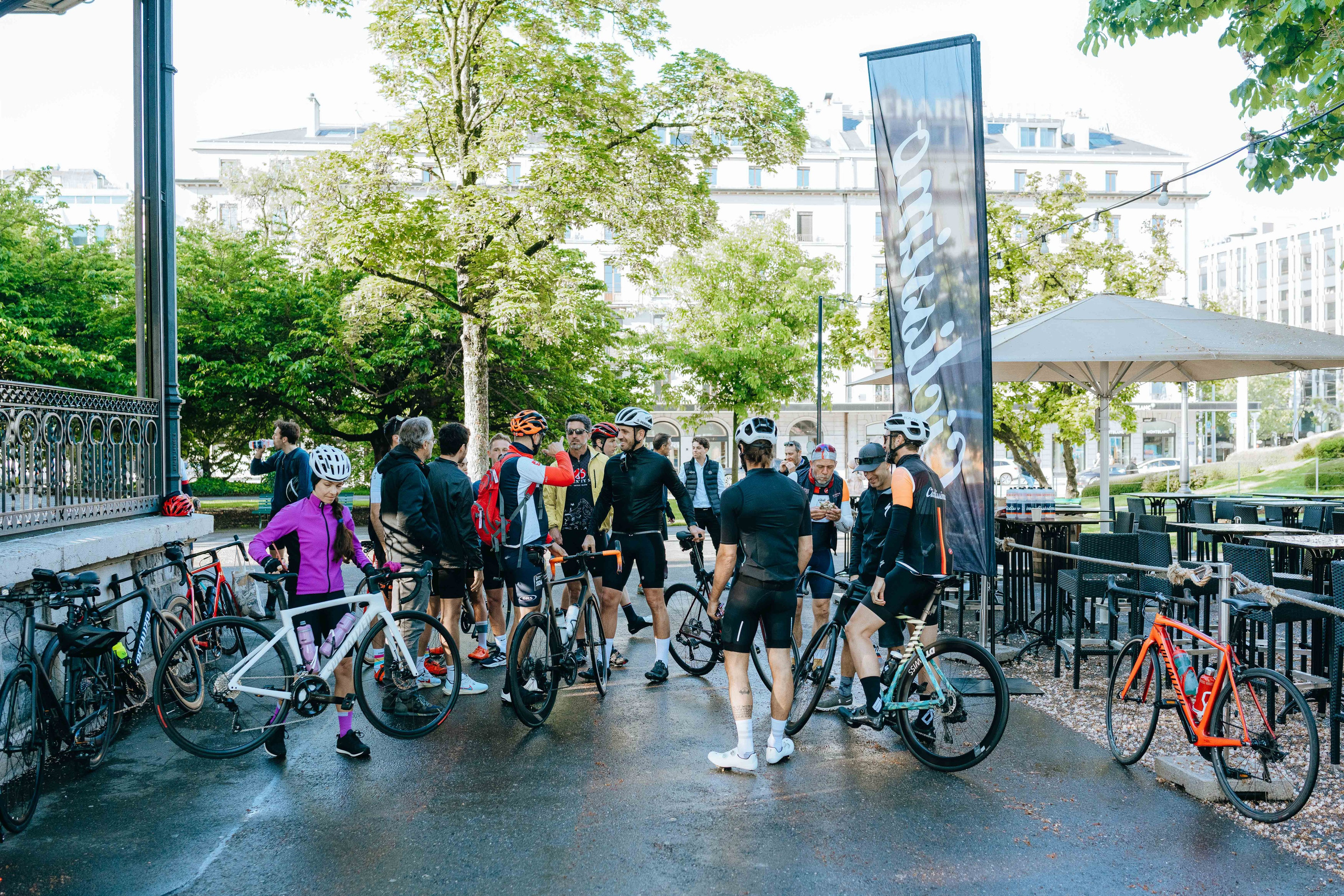 Commercial Photographer Geneva | Interior, Business & Restaurant Photography. Professional Wedding Photographer Geneva & Romande Switzerland | Tanya Creator