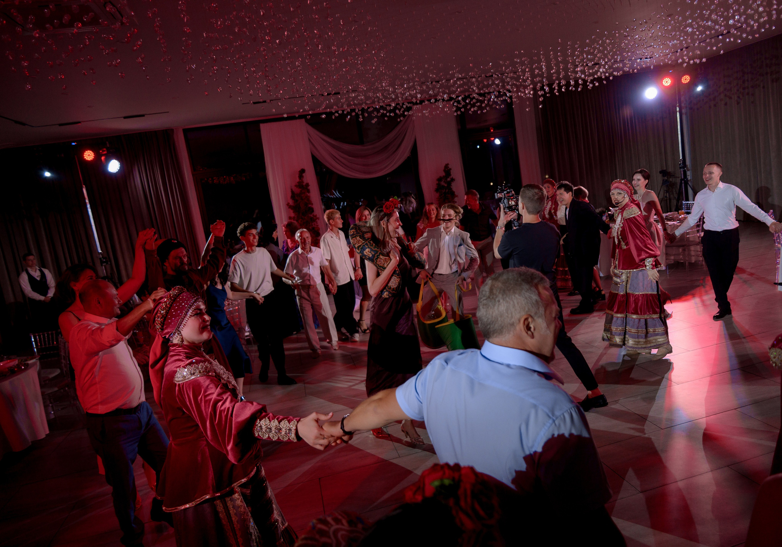 Роман и Анастасия. Женский, семейный и свадебный фотограф в Астрахани Виктория Бузаева