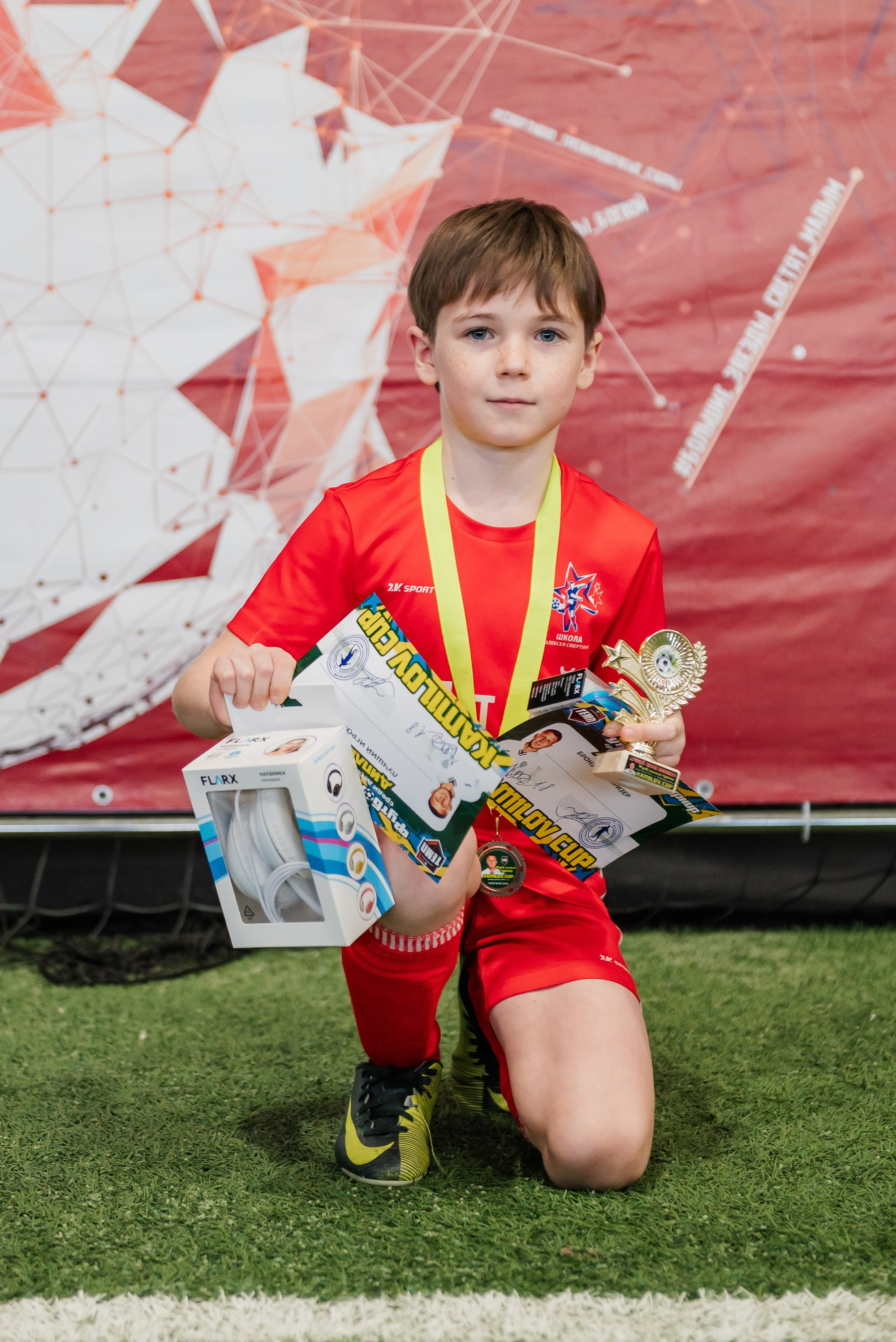 Детский турнир по футболу KAMILOV CUP-2024. Свадебный и репортажный фотограф Никита Сницарев в Барнауле